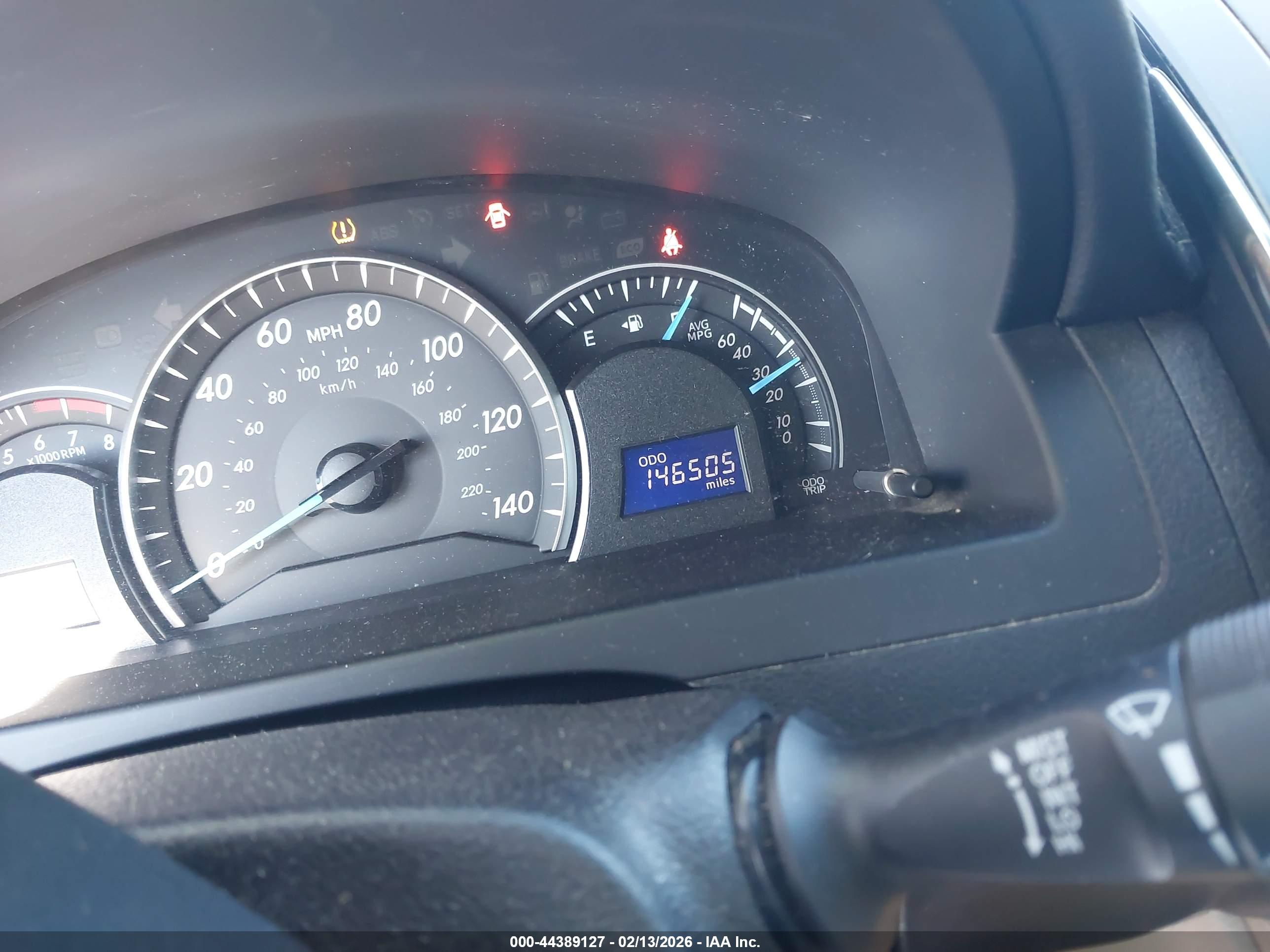 TOYOTA CAMRY image 7