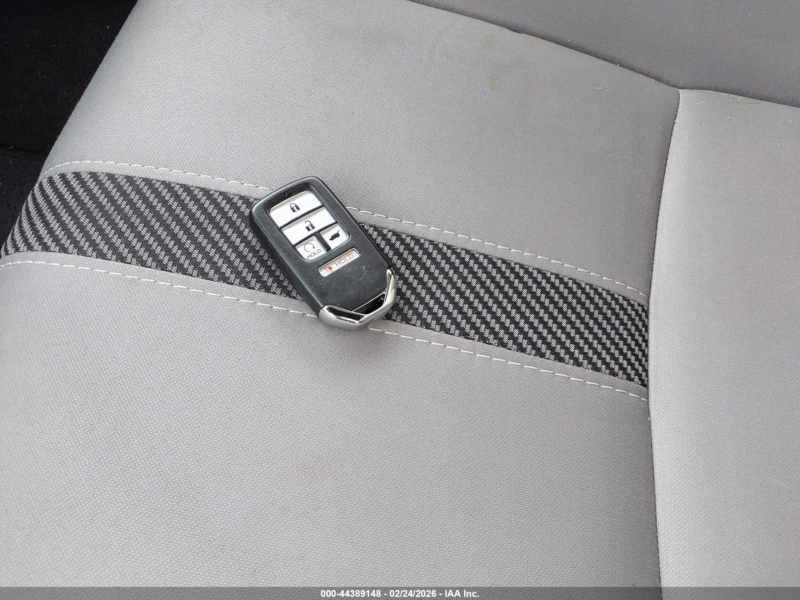 HONDA CIVIC image 11