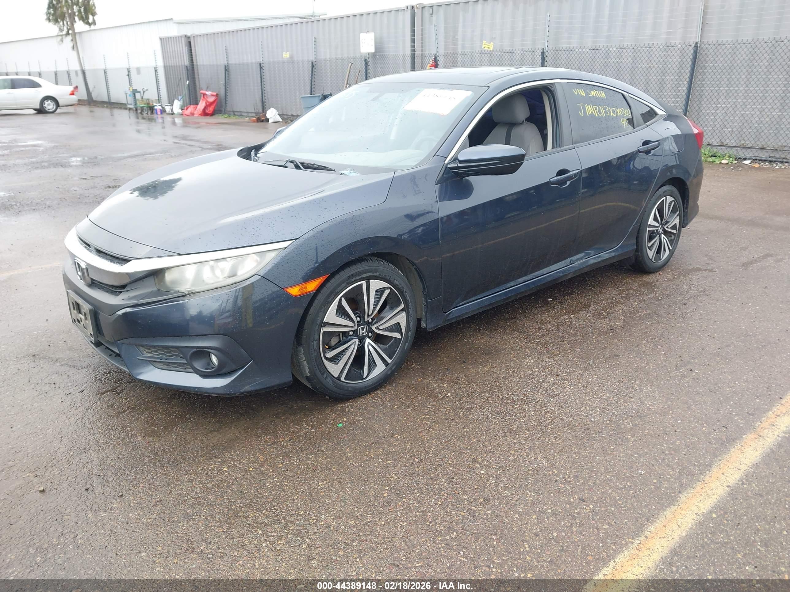HONDA CIVIC image 2