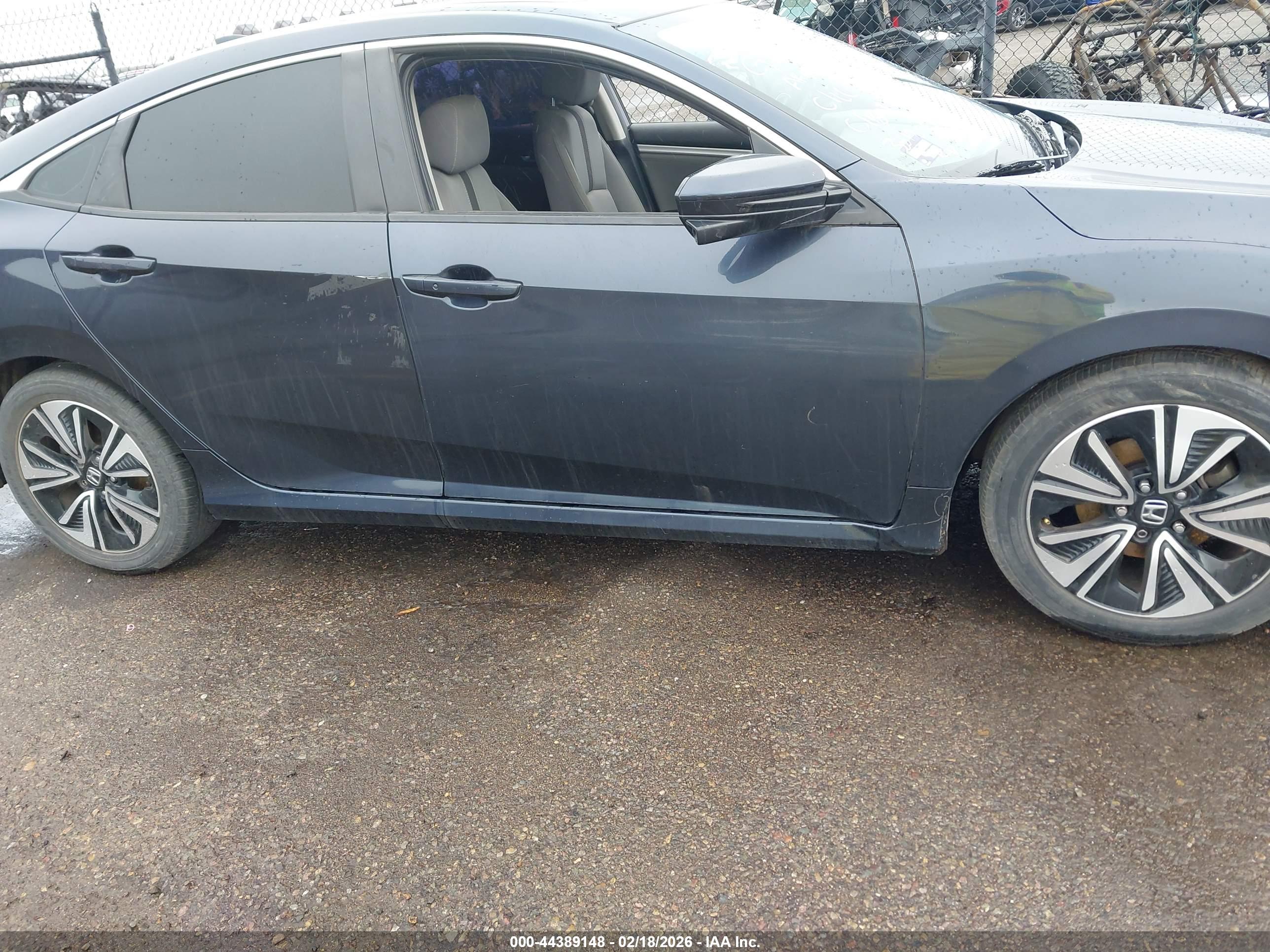 HONDA CIVIC image 6