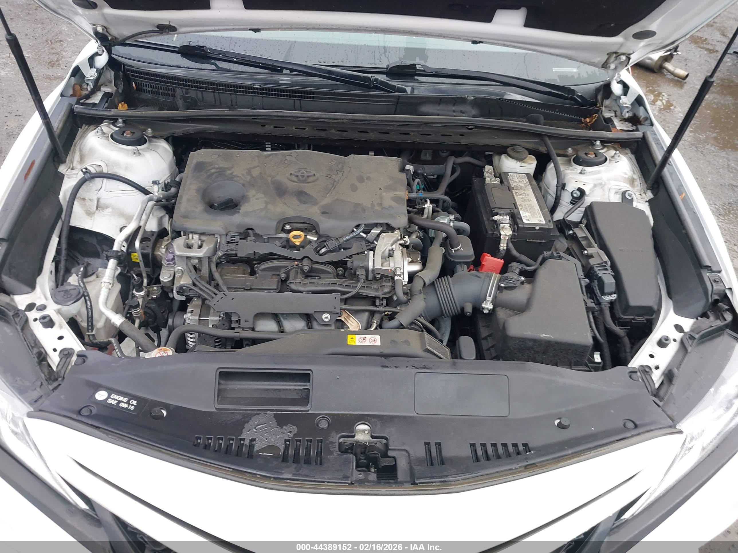 TOYOTA CAMRY image 10
