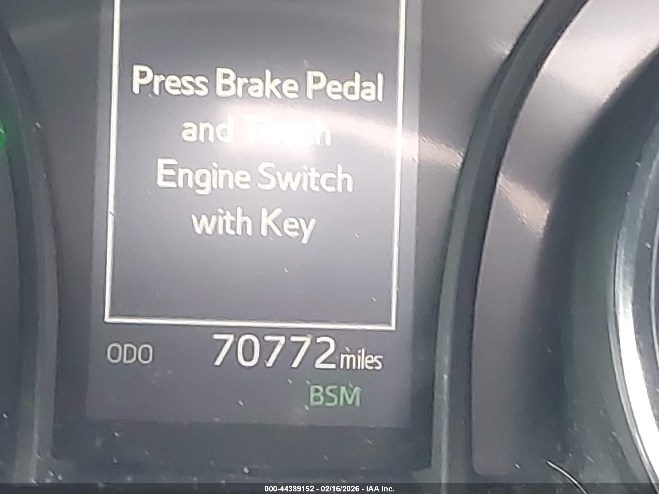 TOYOTA CAMRY image 6