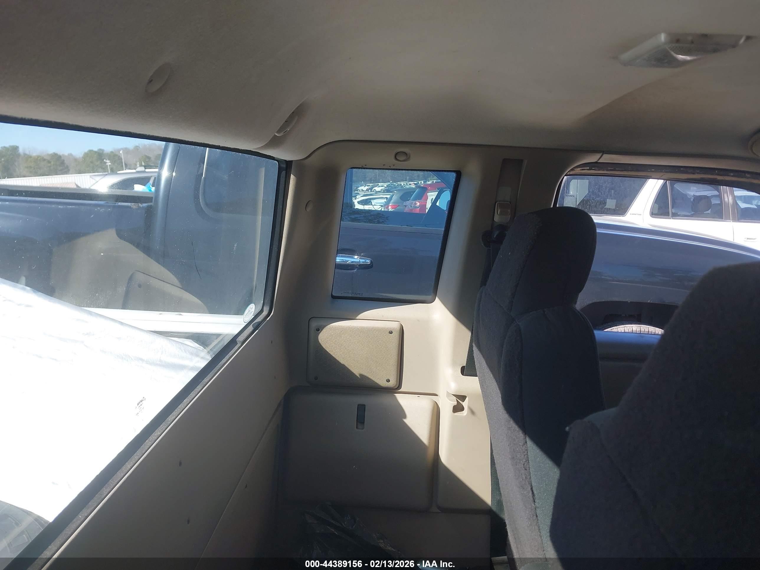 FORD RANGER image 8