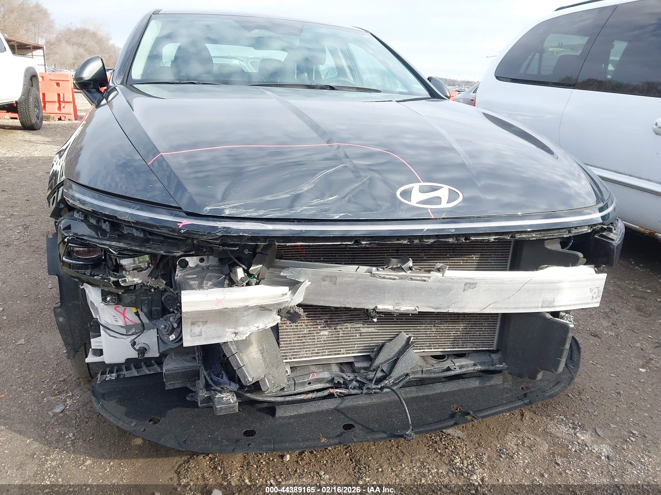 HYUNDAI SONATA image 6