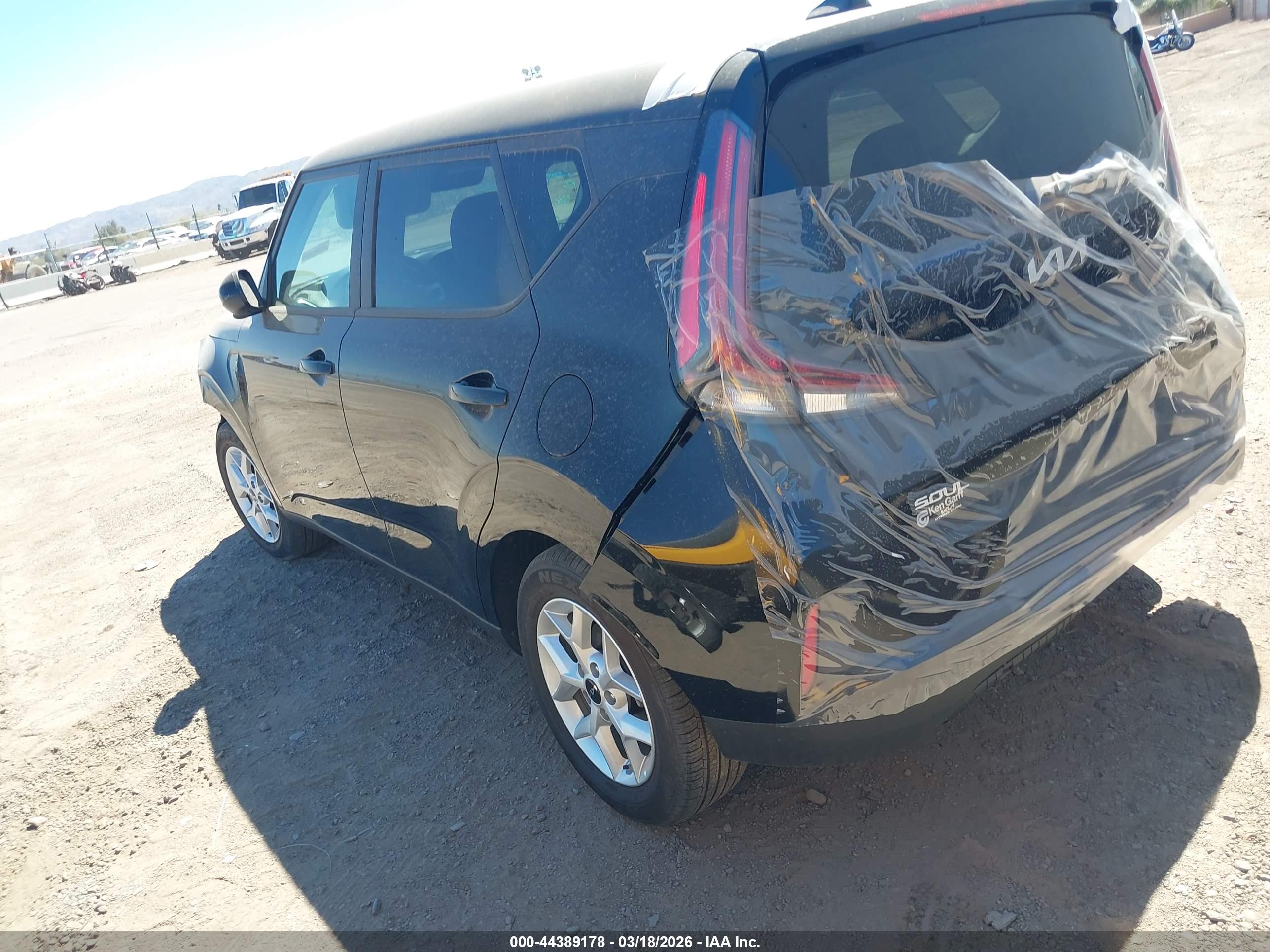KIA SOUL image 3