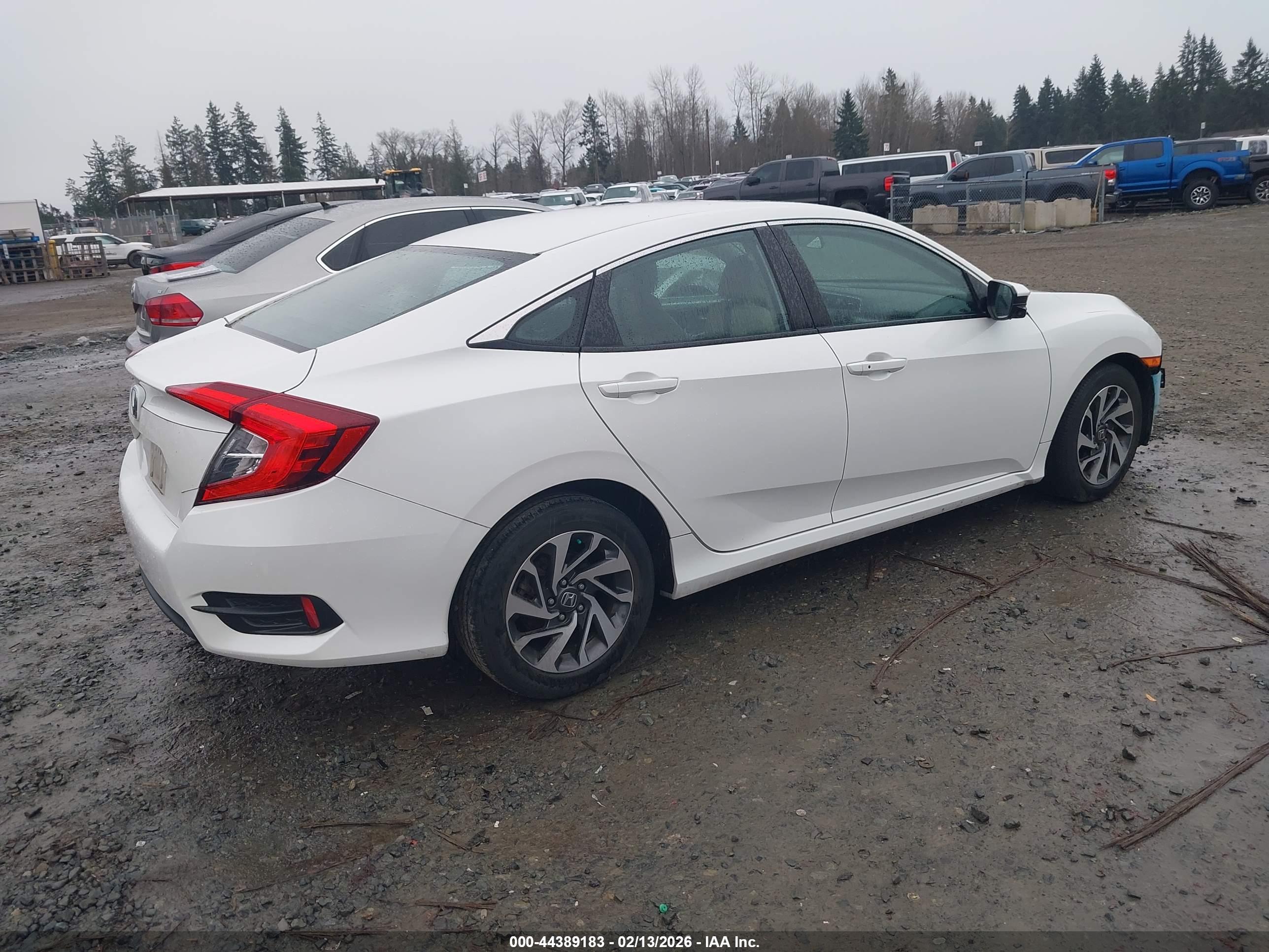HONDA CIVIC image 4