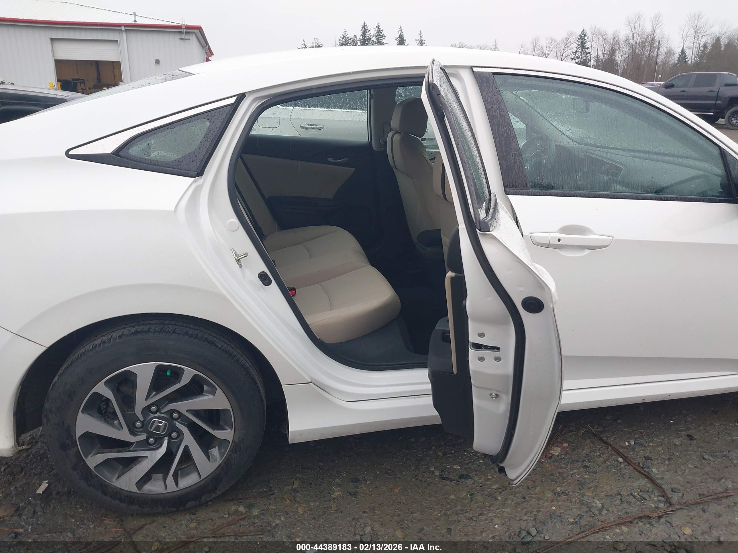 HONDA CIVIC image 8