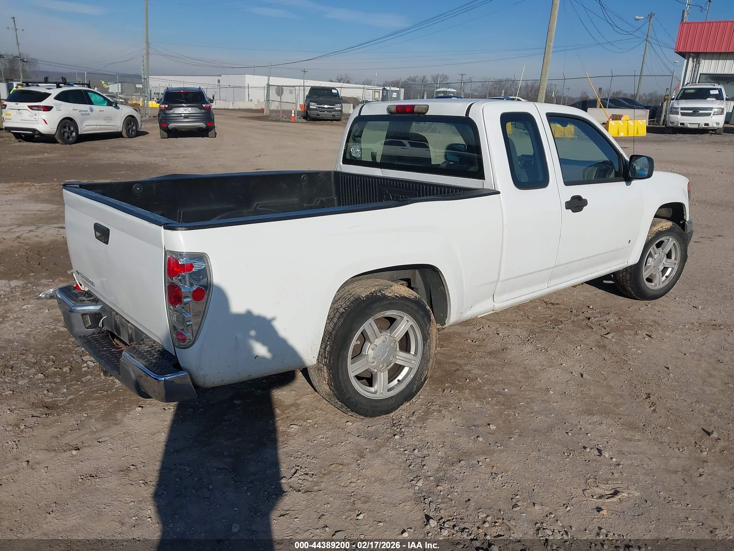 CHEVROLET COLORADO image 4
