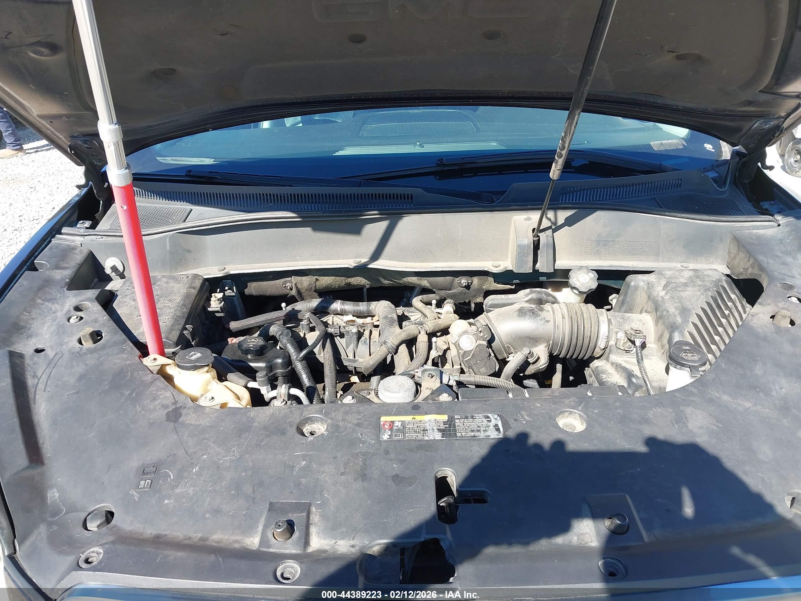 GMC ACADIA image 10