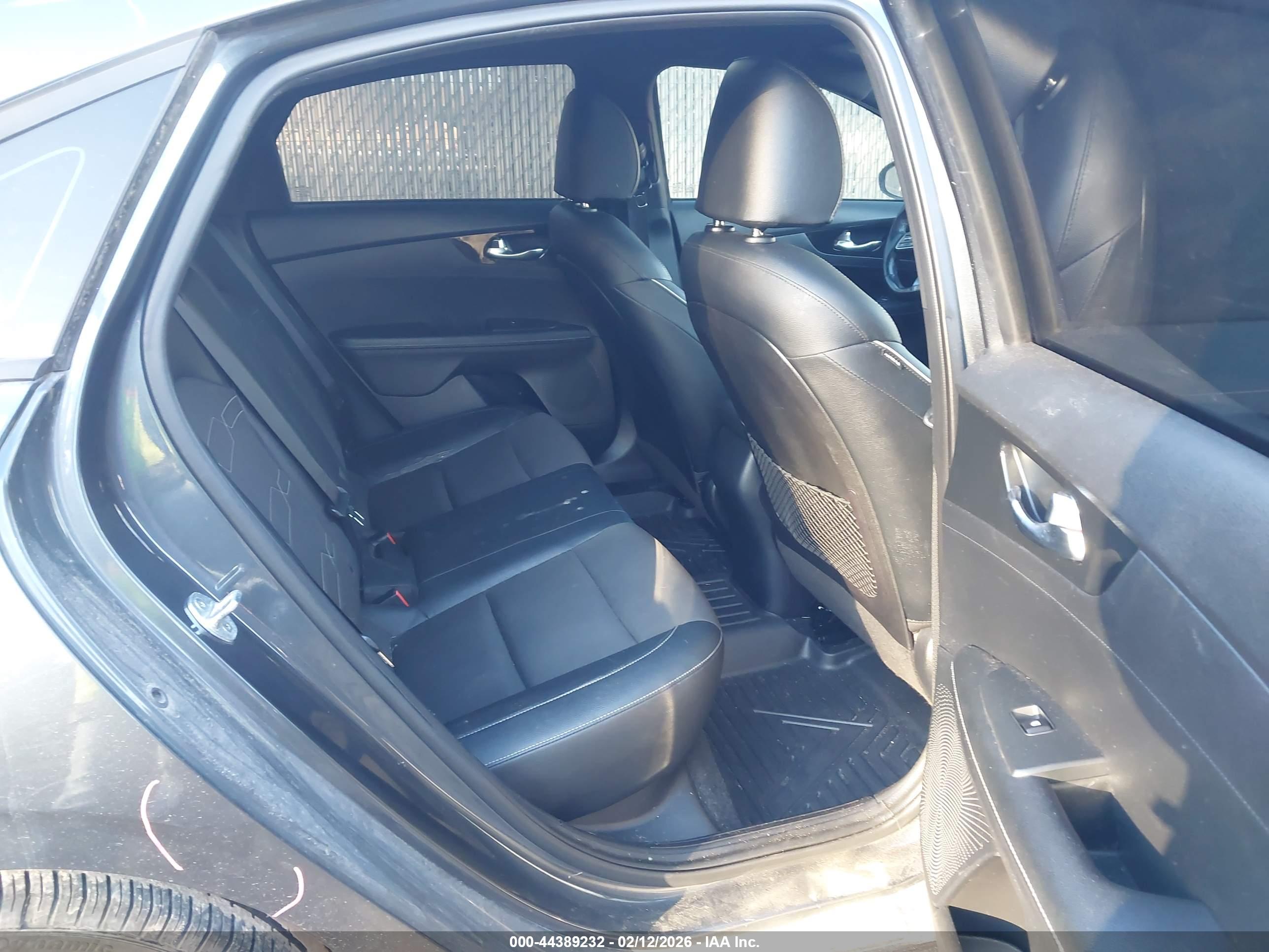 KIA FORTE image 8