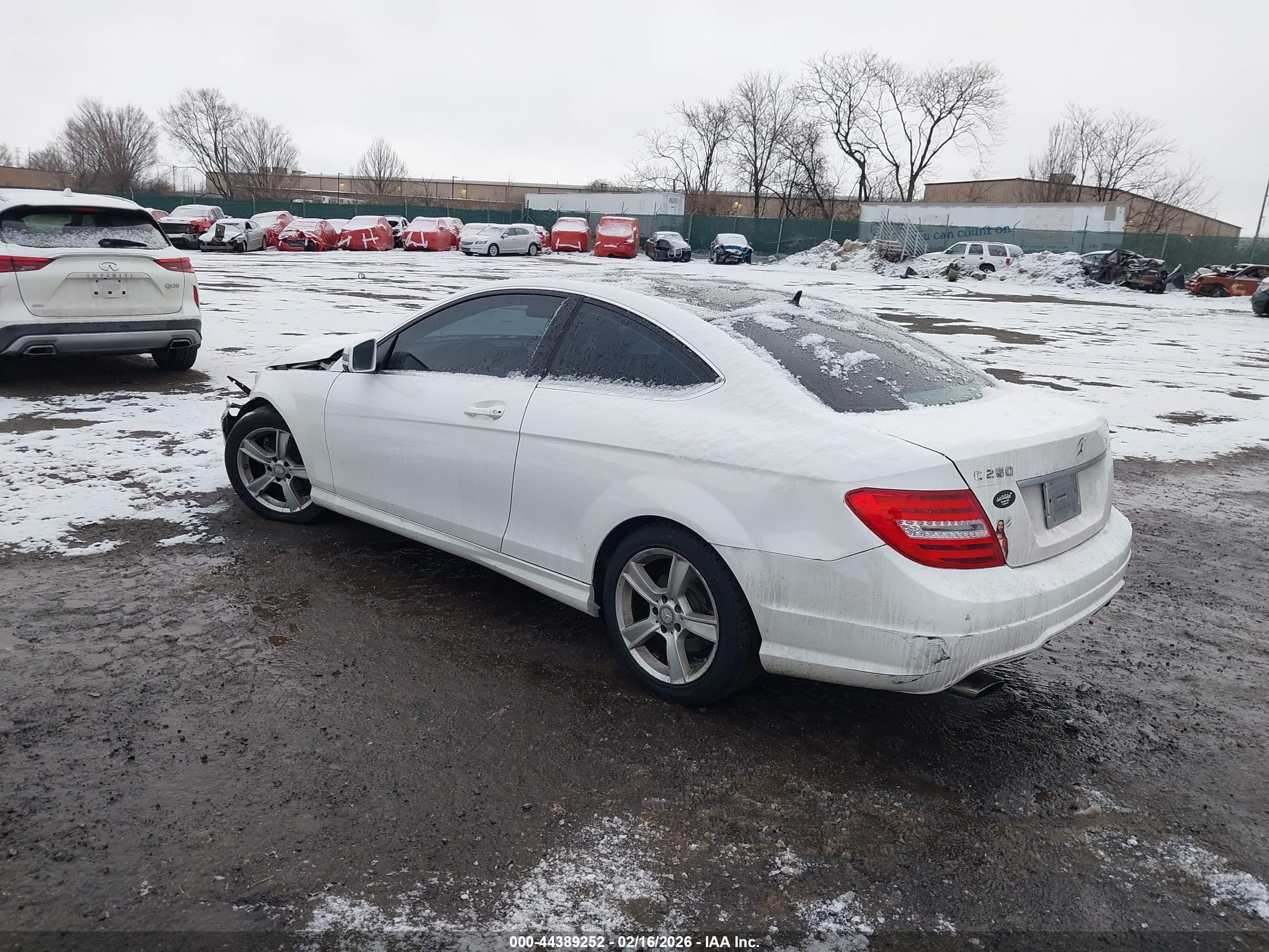 MERCEDES-BENZ C image 3