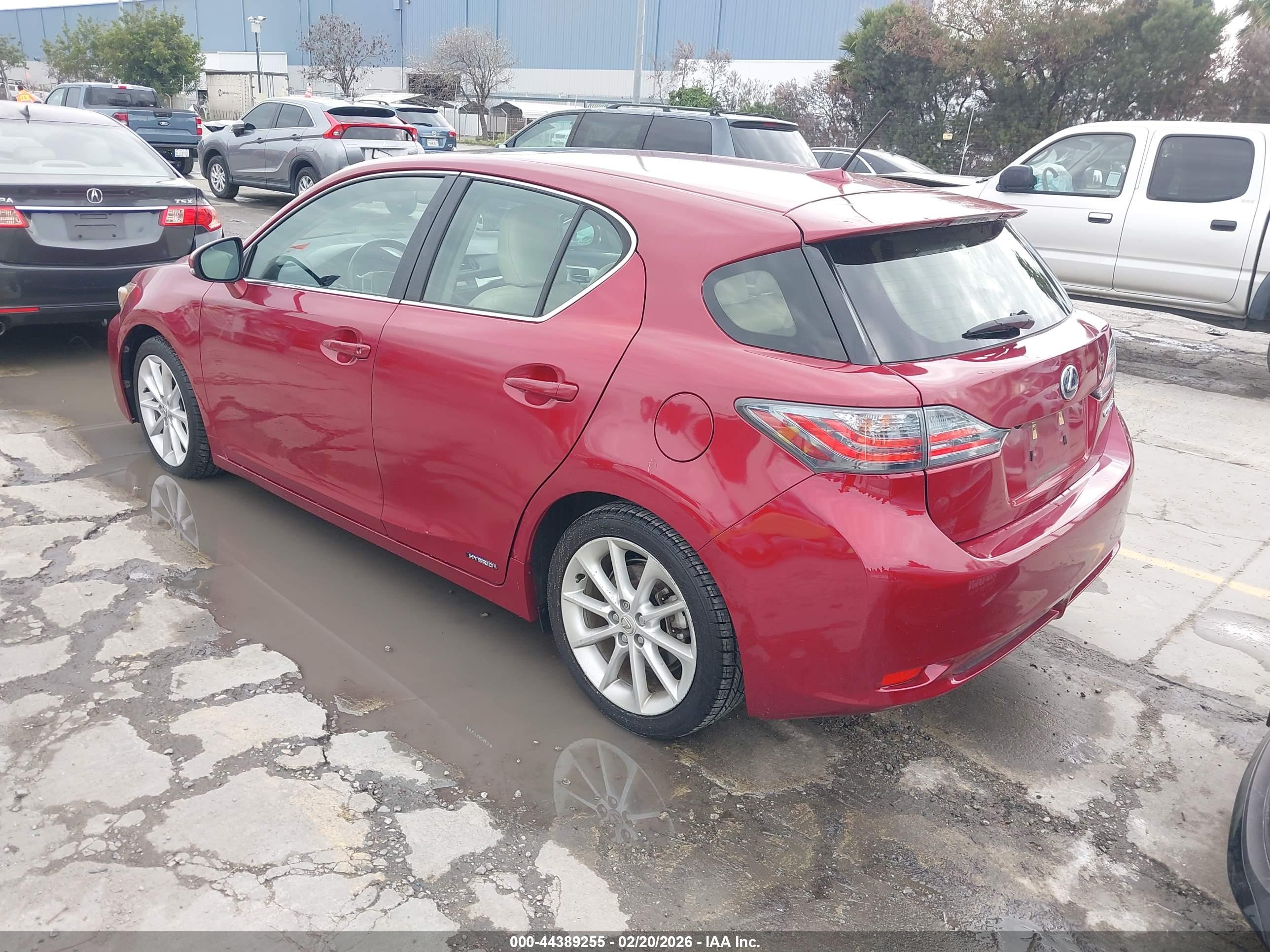 LEXUS CT image 3