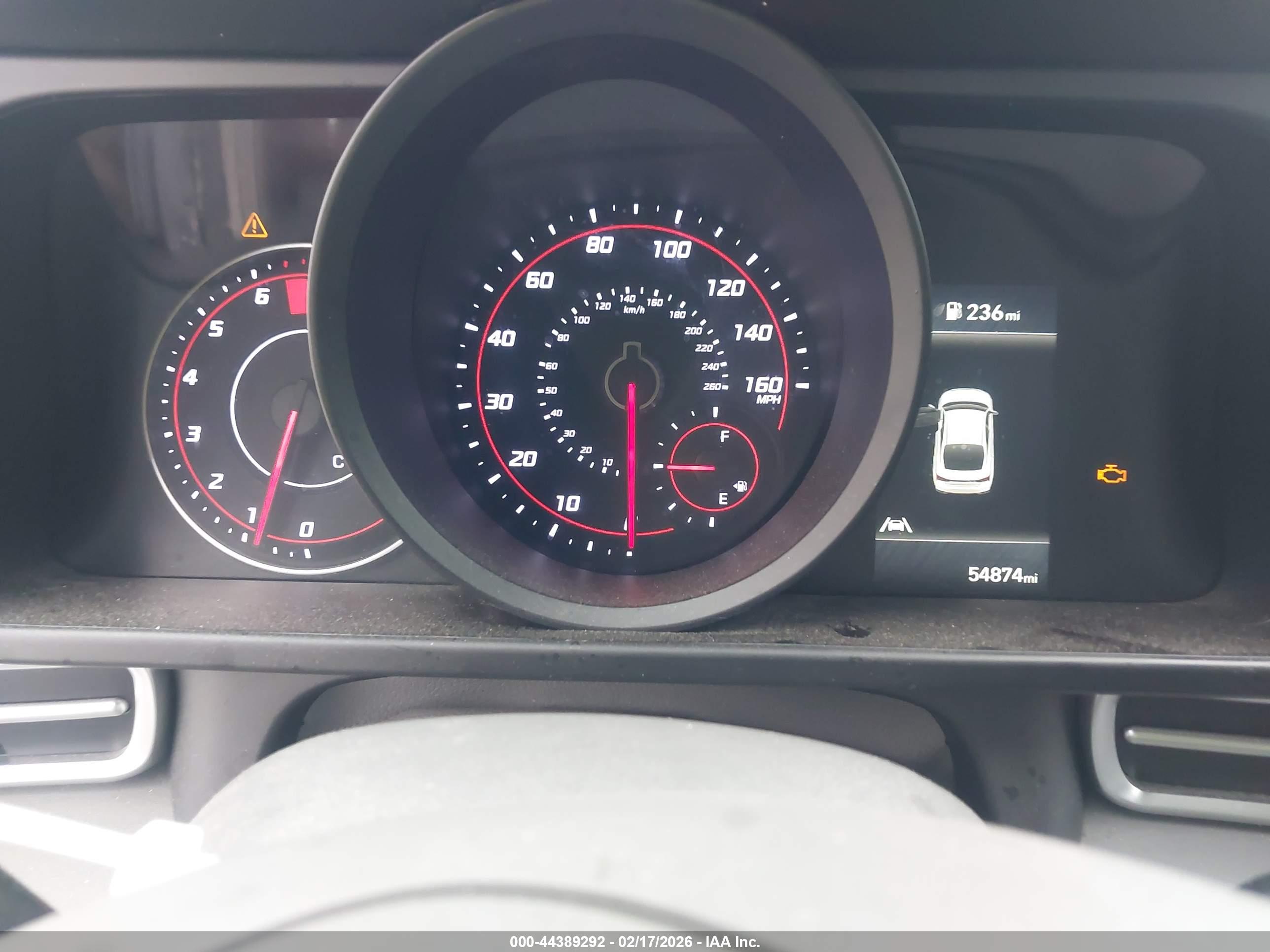 HYUNDAI ELANTRA image 7