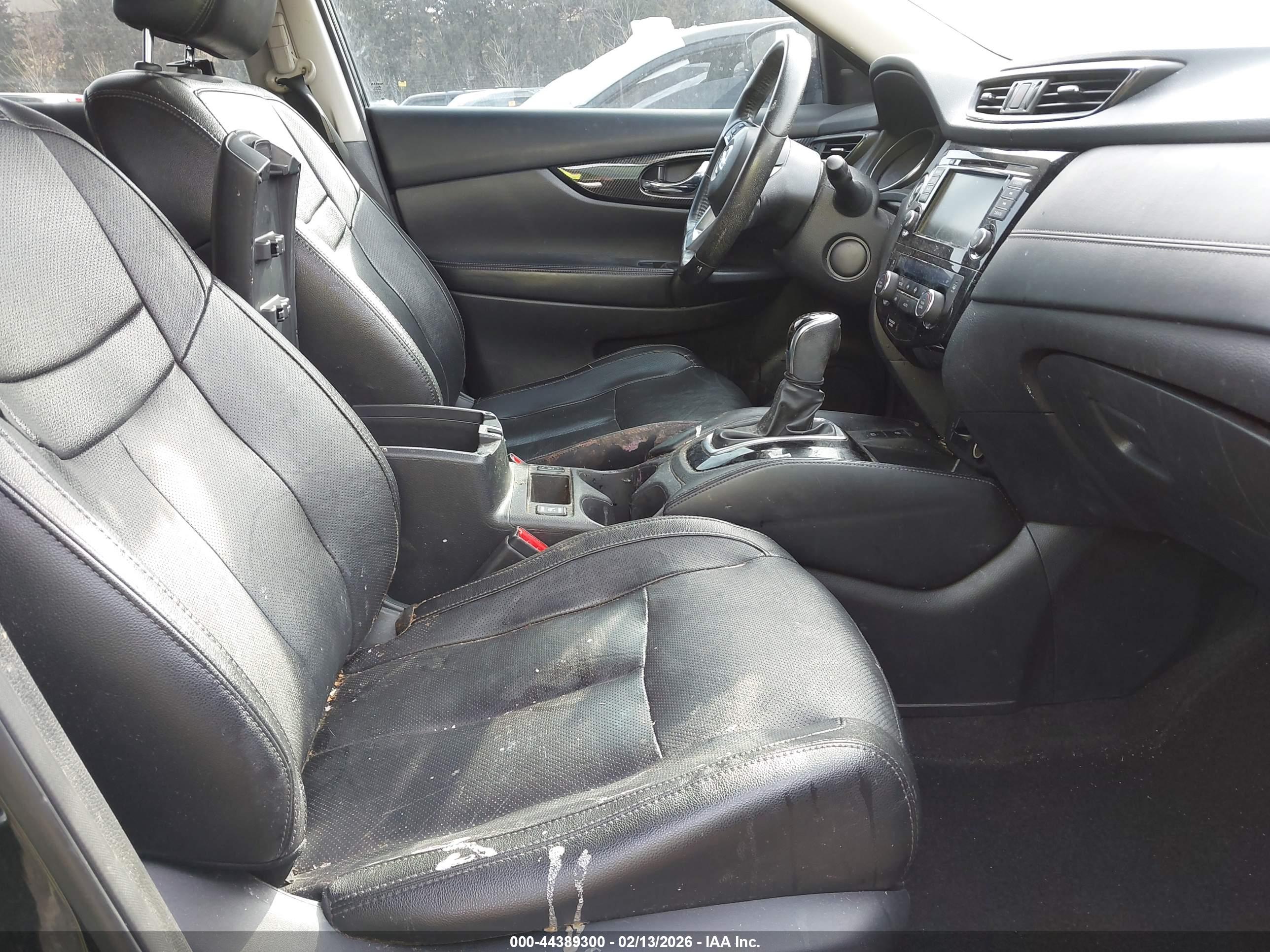 NISSAN ROGUE image 5