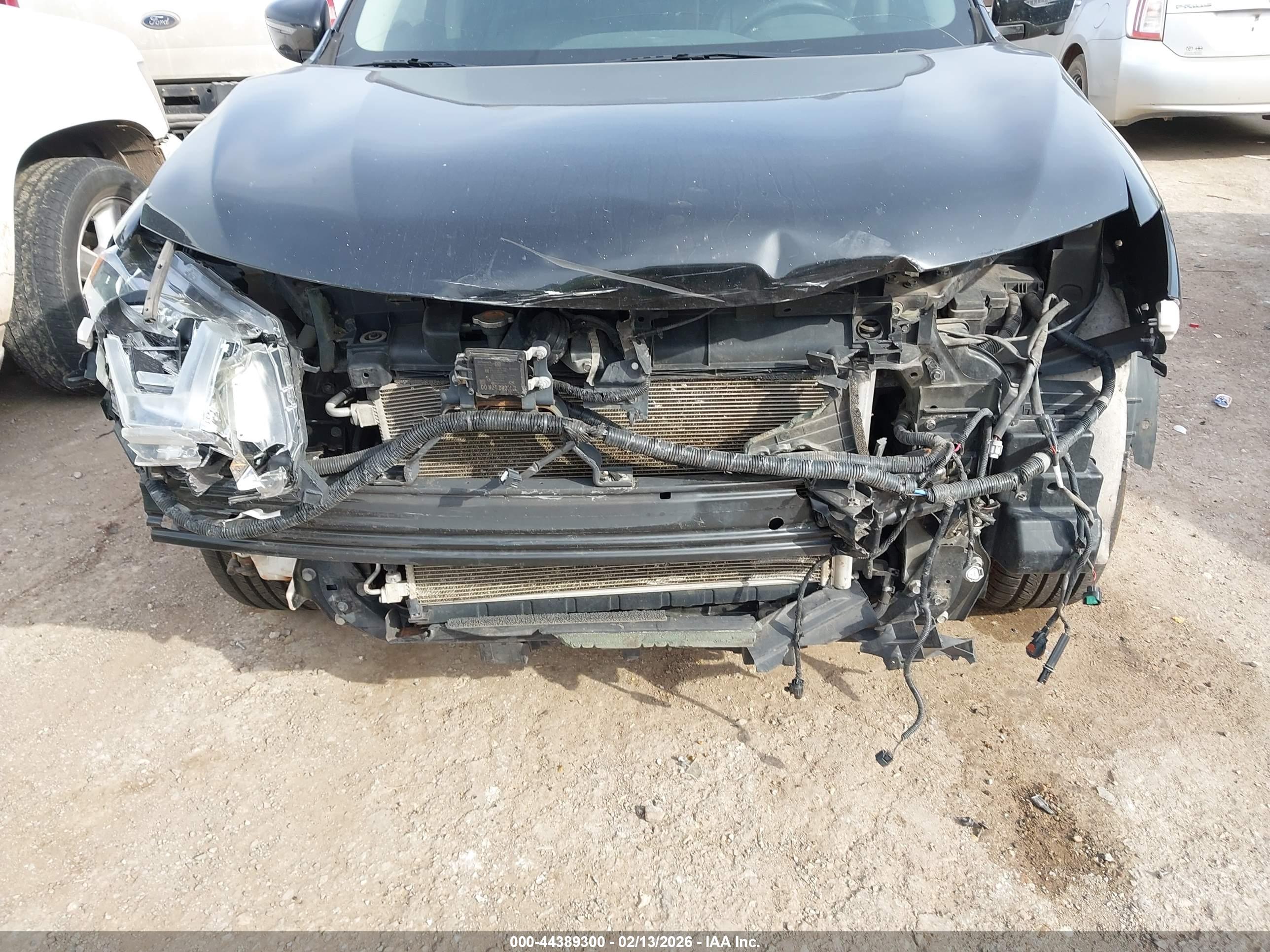 NISSAN ROGUE image 6