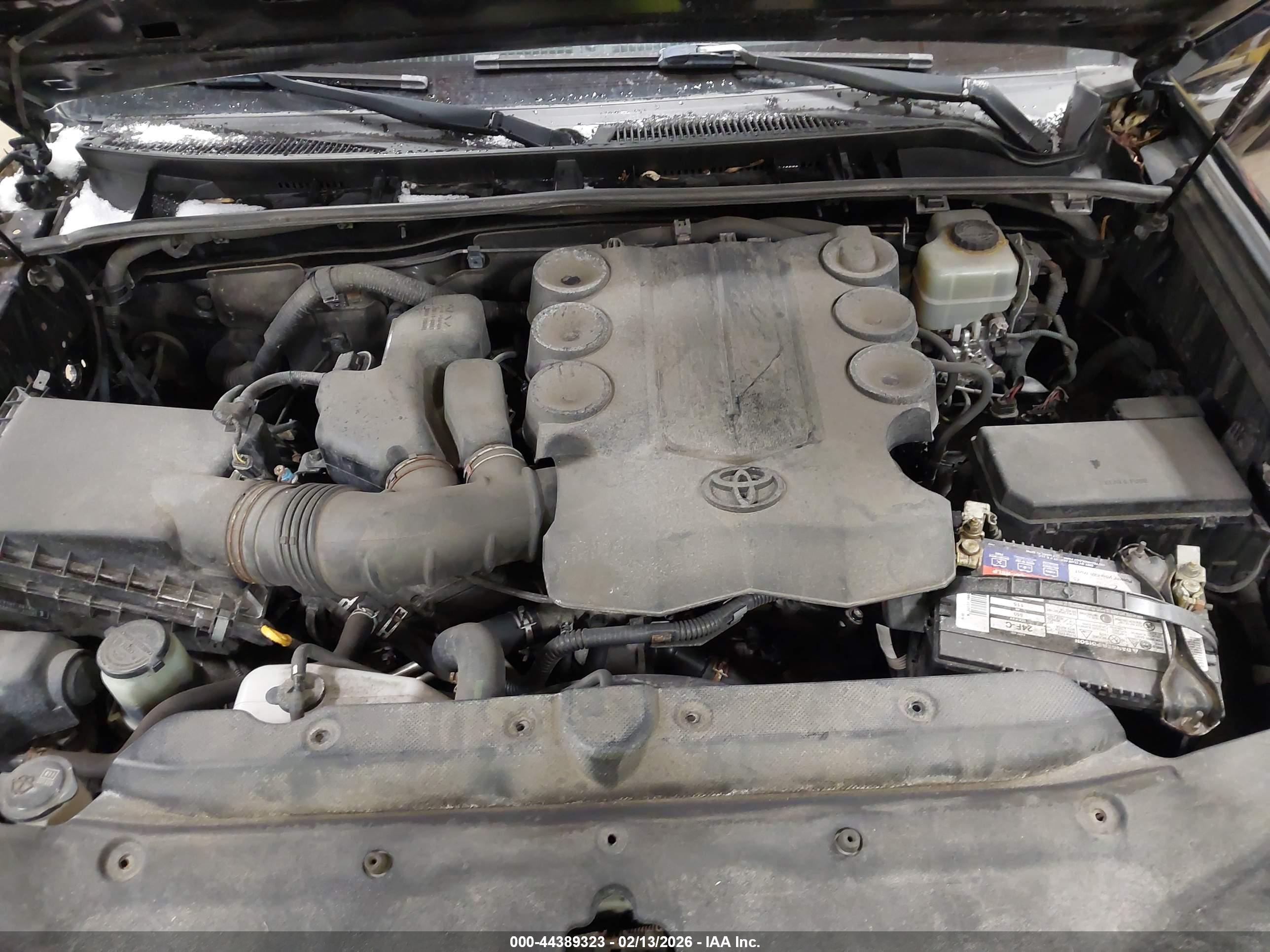 TOYOTA 4RUNNER image 10