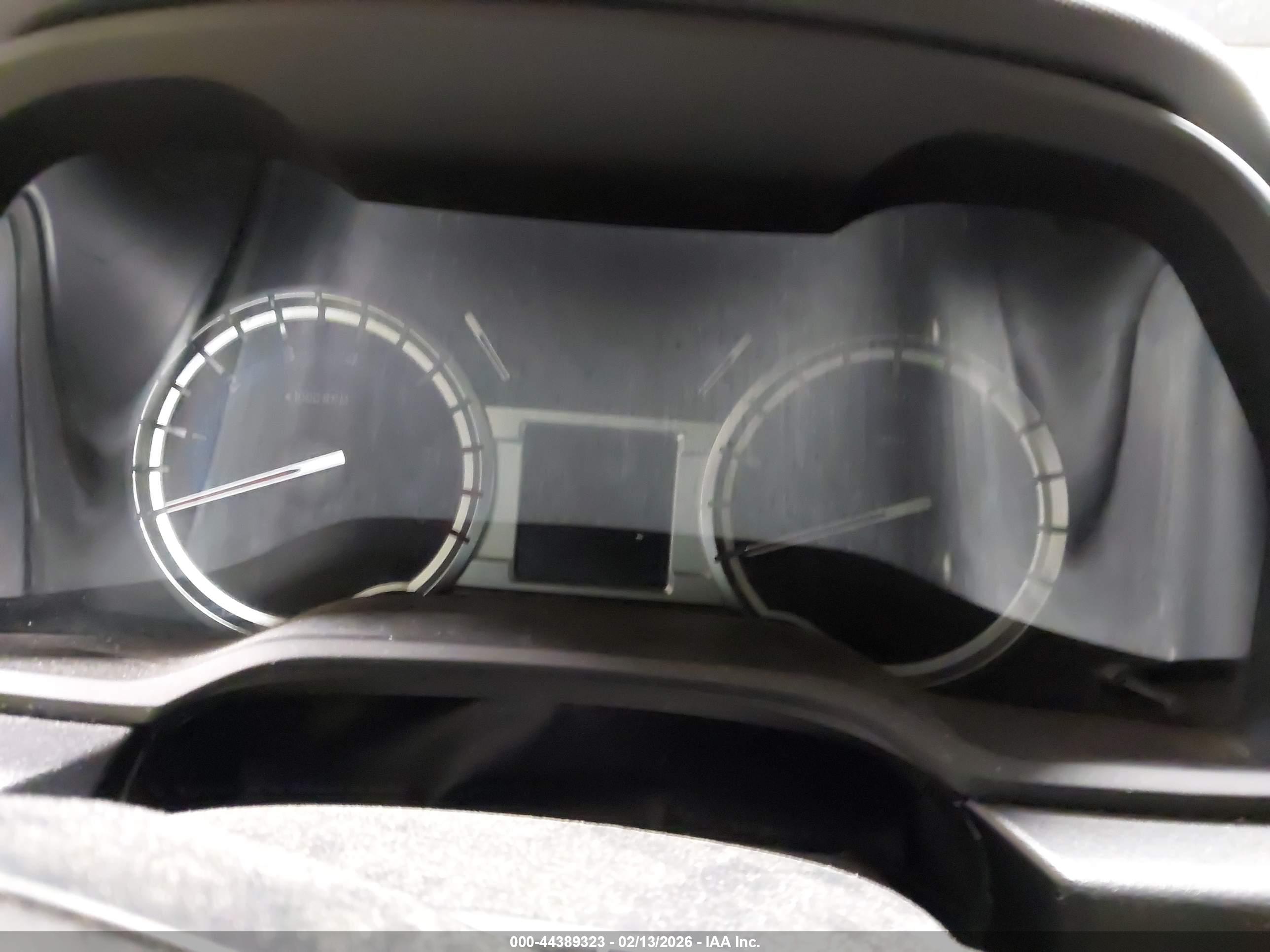 TOYOTA 4RUNNER image 7