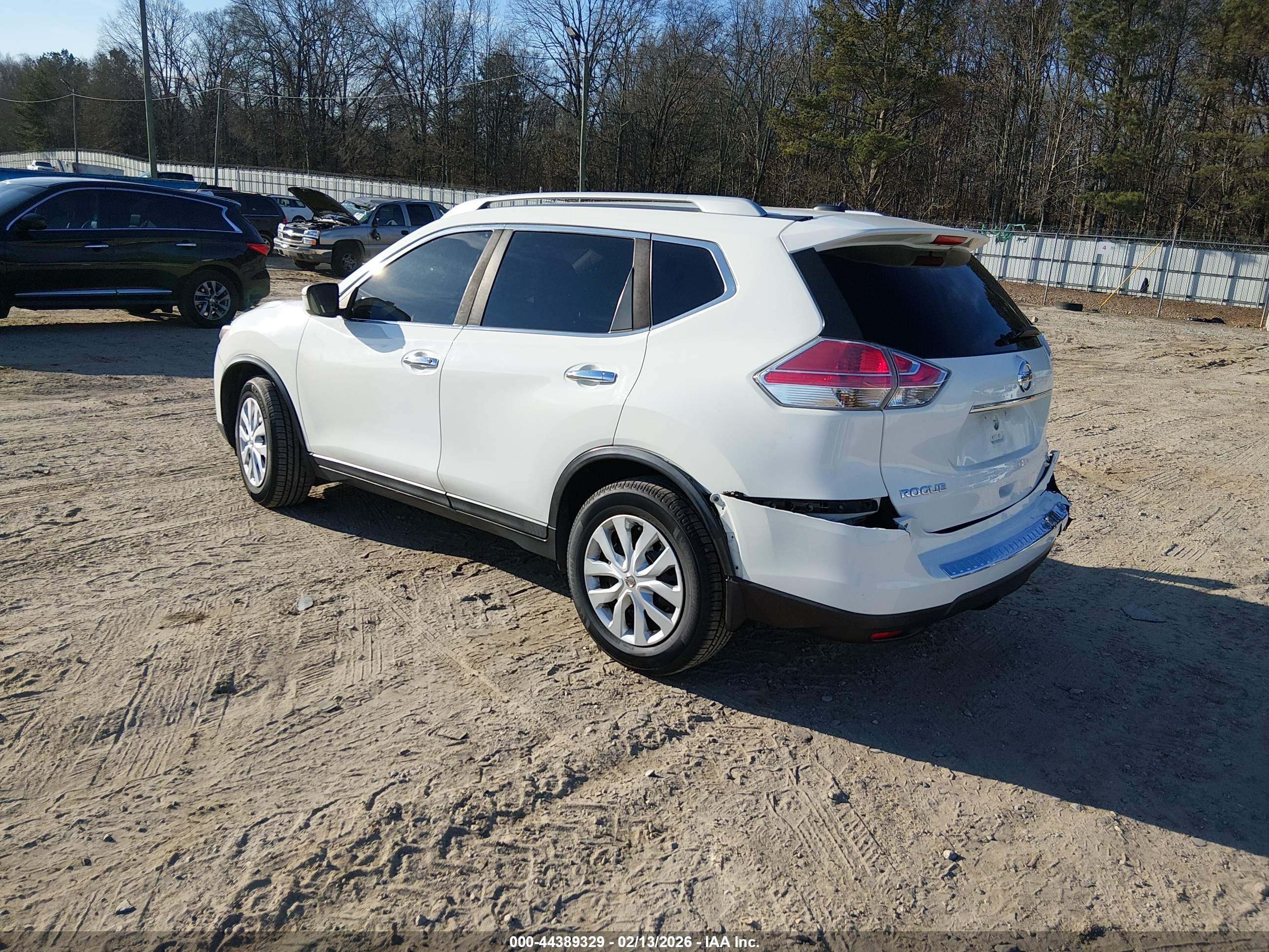 NISSAN ROGUE image 3