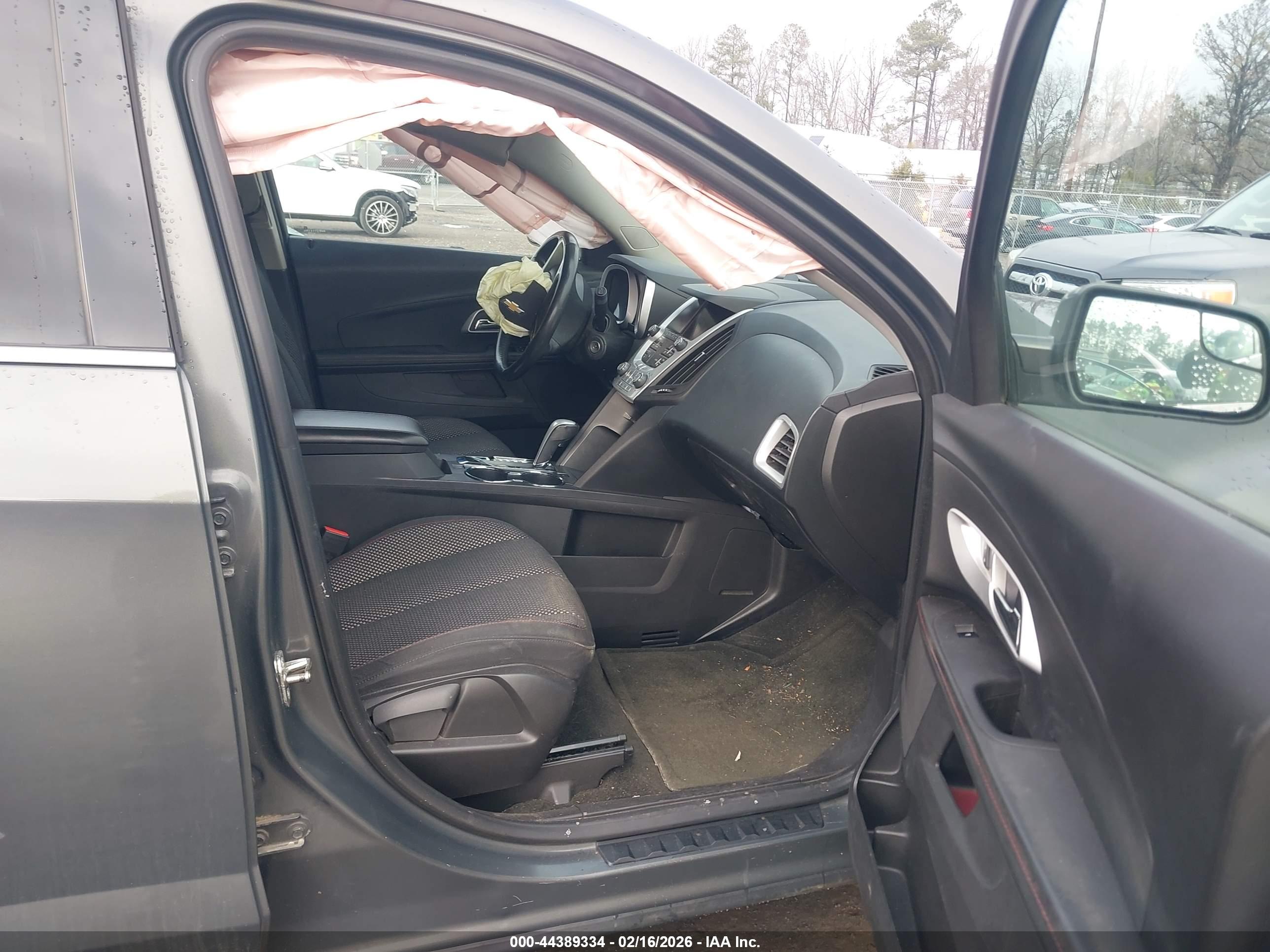 CHEVROLET EQUINOX image 5