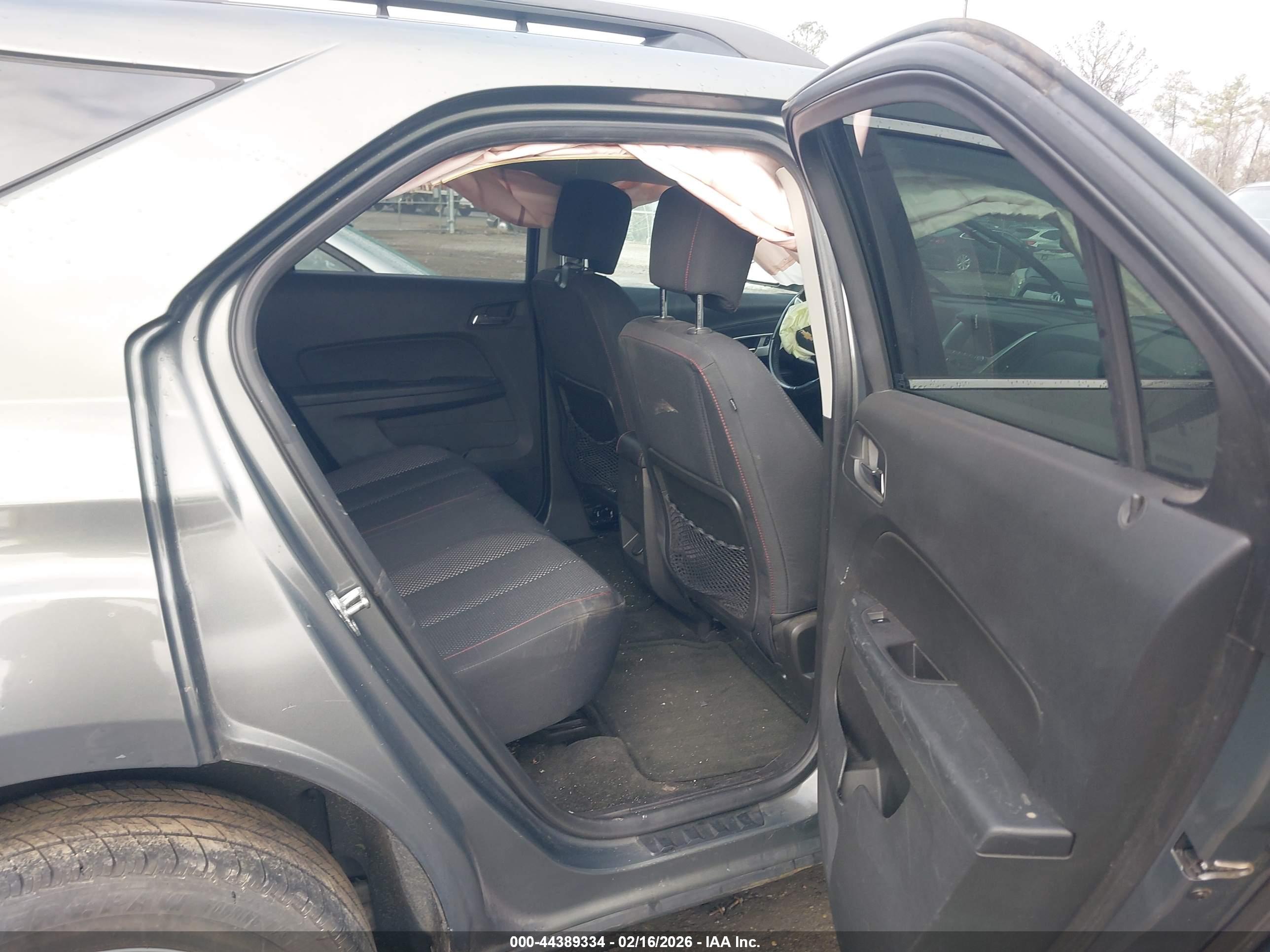 CHEVROLET EQUINOX image 8