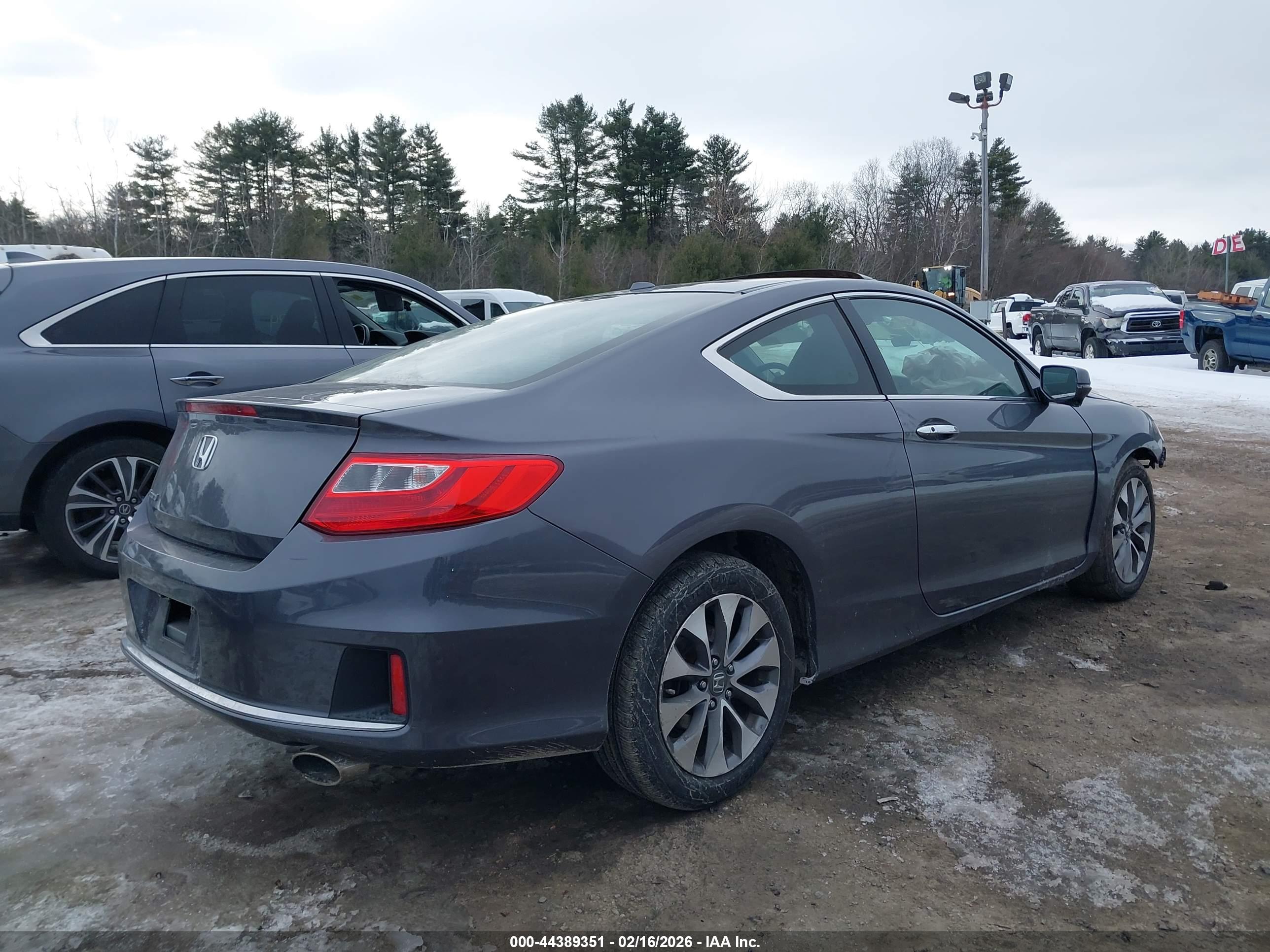 HONDA ACCORD image 4