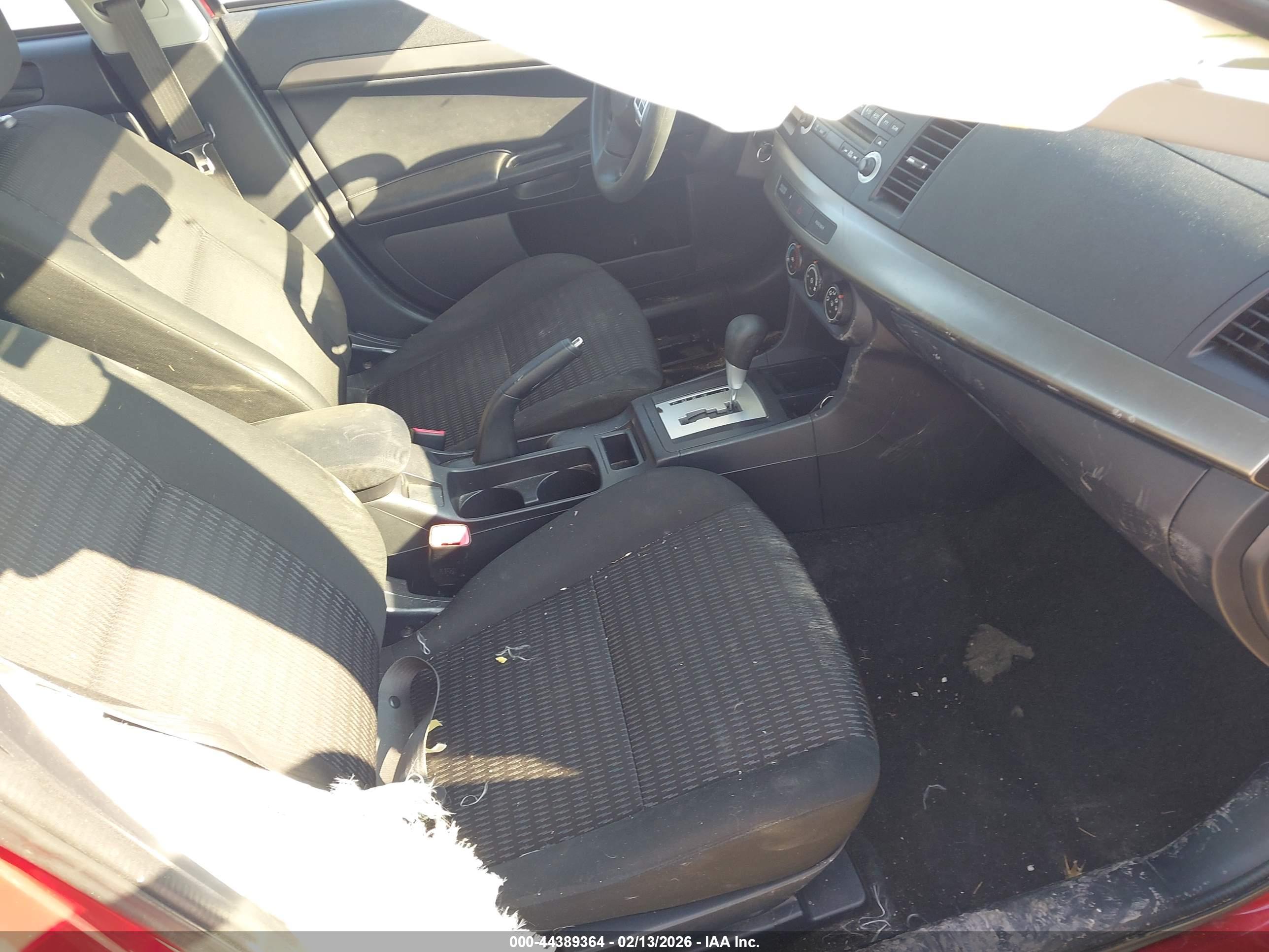 MITSUBISHI LANCER image 5