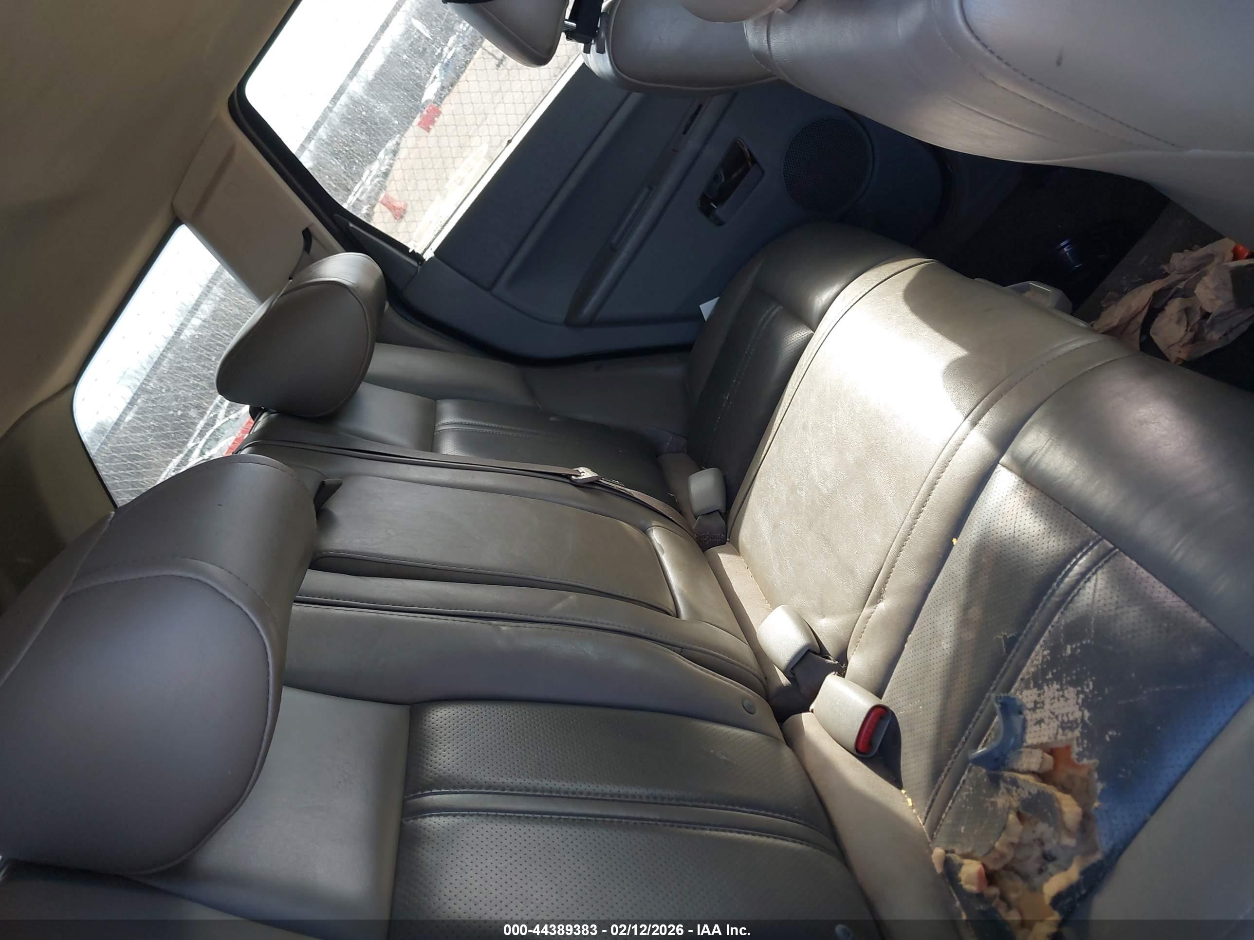 JEEP GRAND image 8