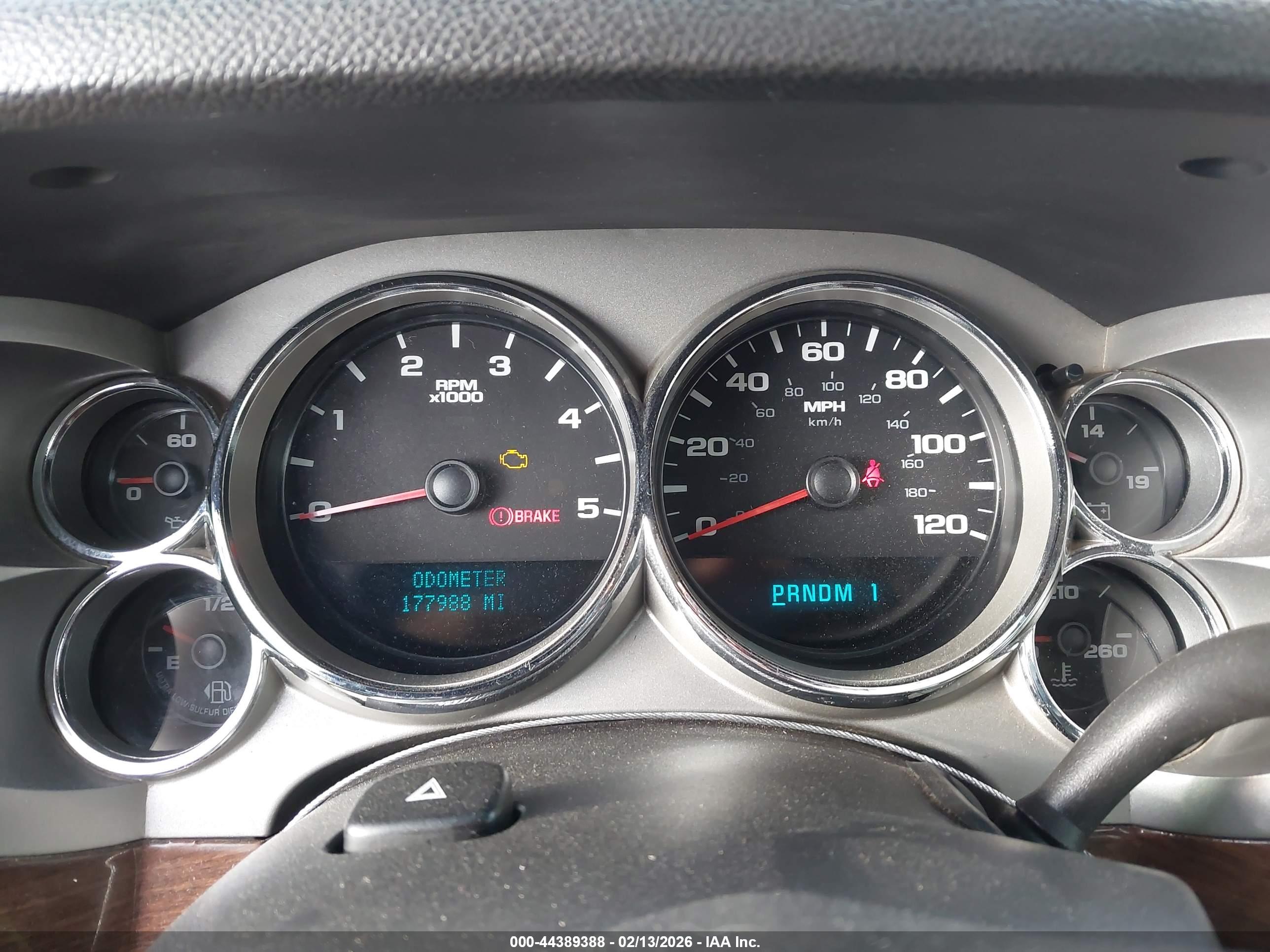 GMC SIERRA image 7