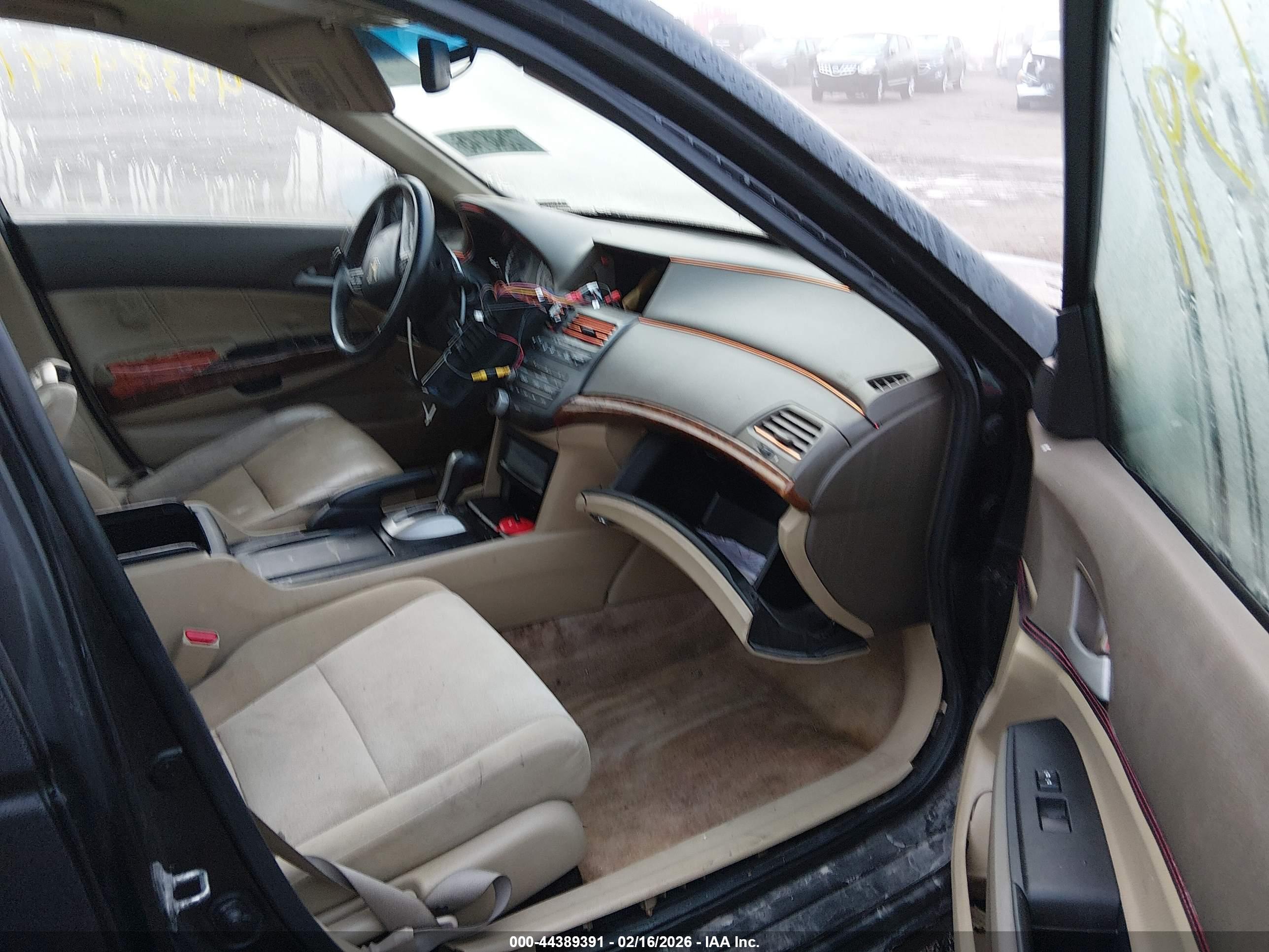 HONDA ACCORD image 5