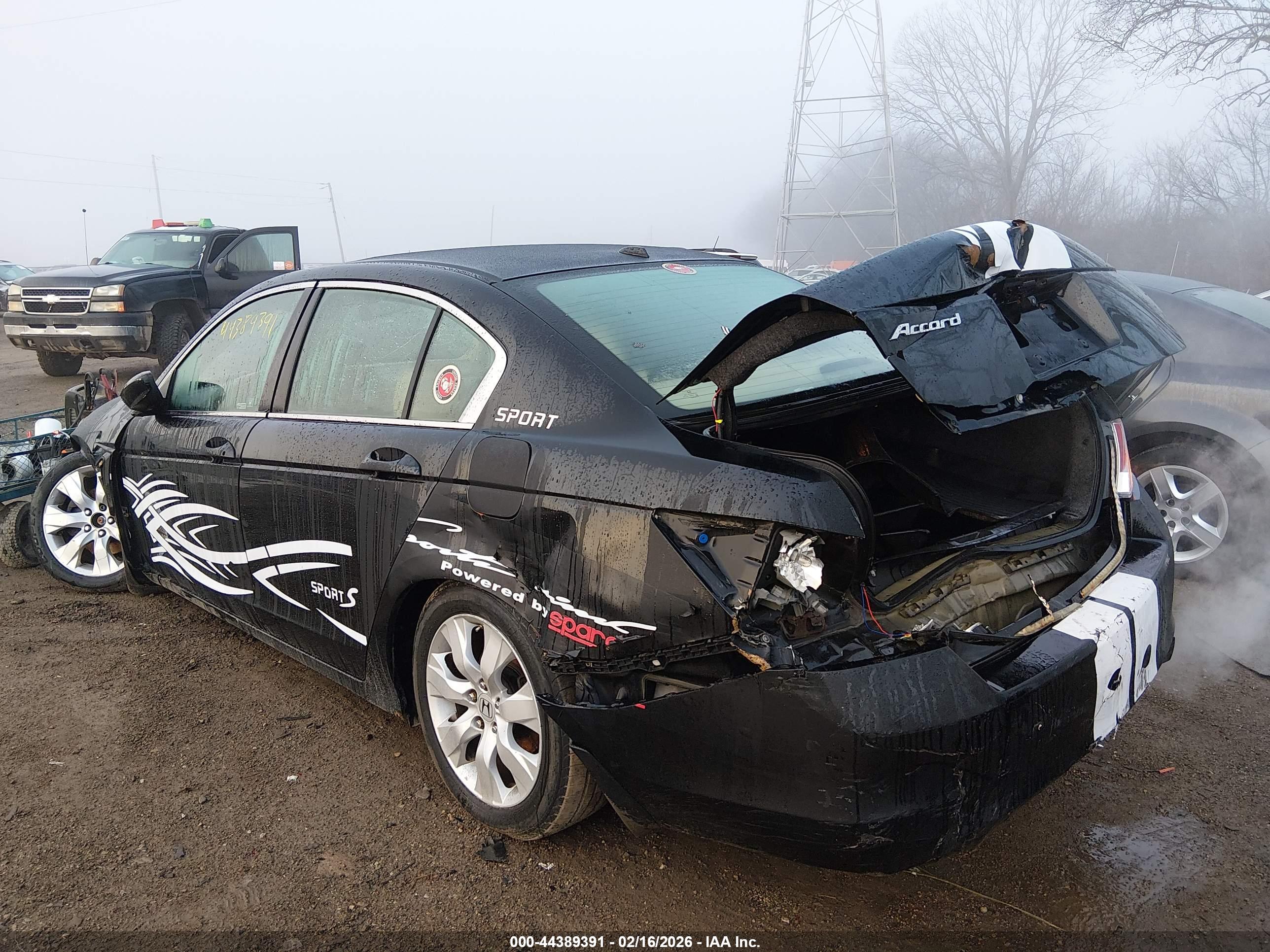HONDA ACCORD image 6