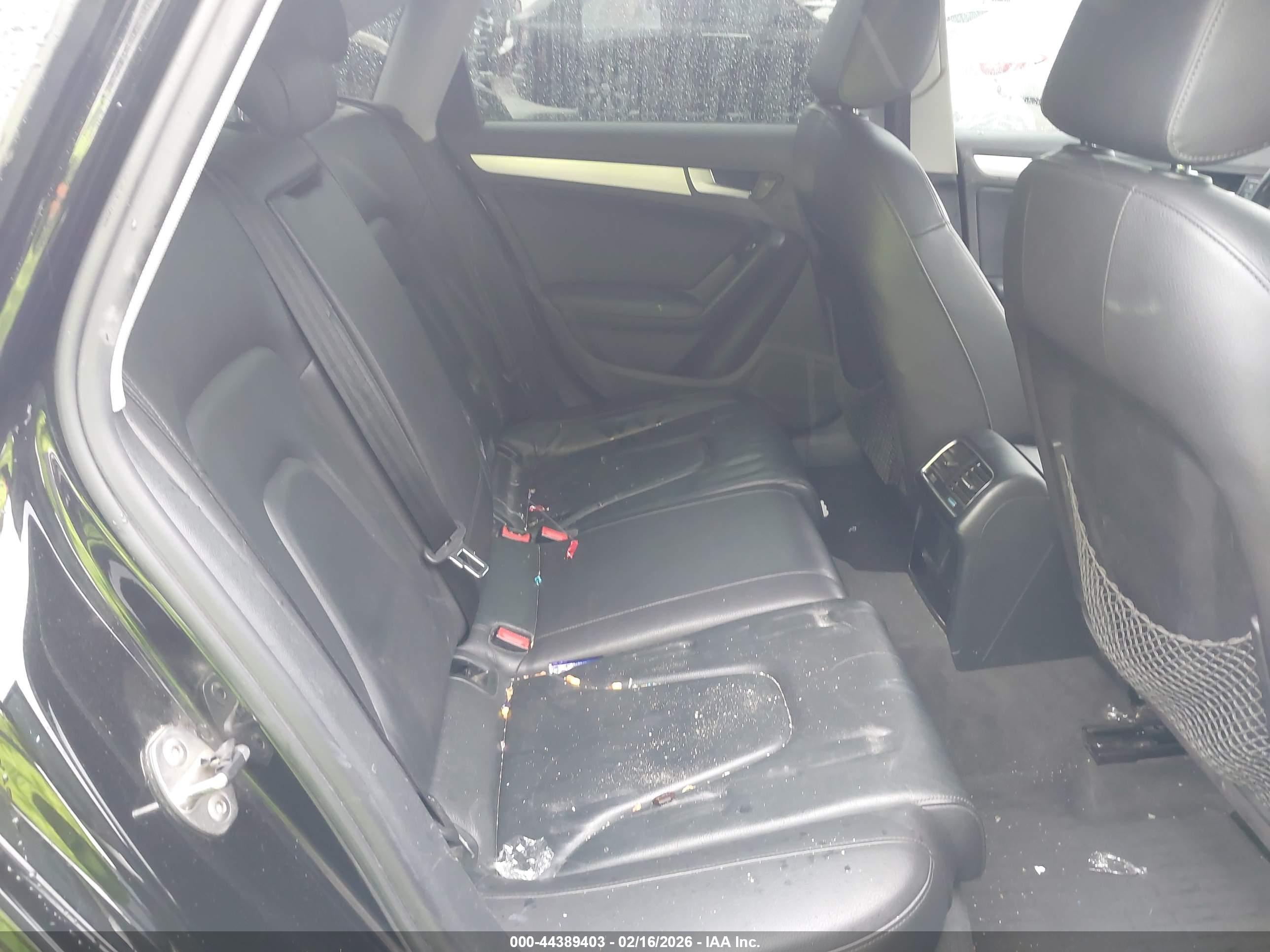 AUDI A4 image 8