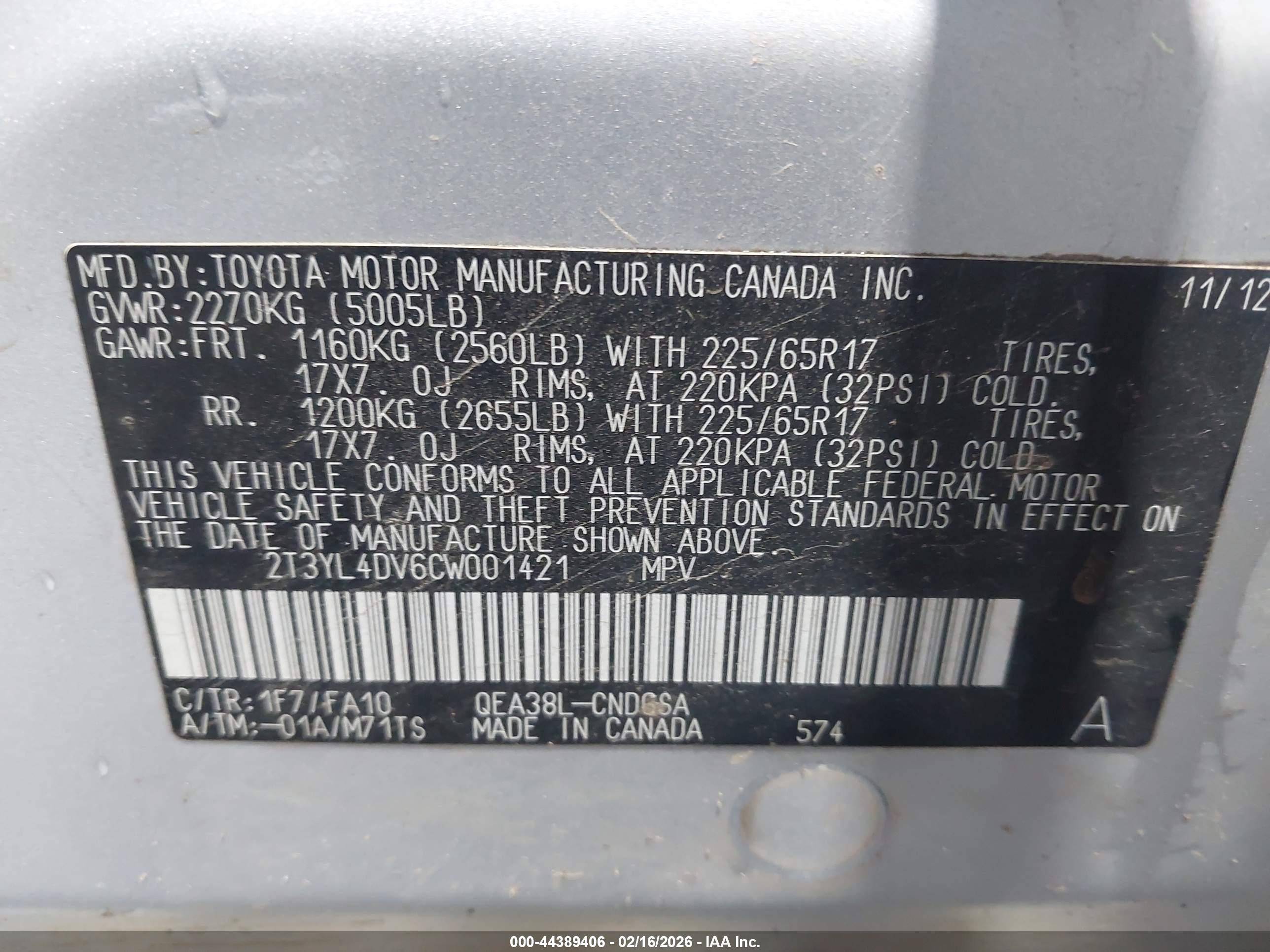 TOYOTA RAV4 image 9