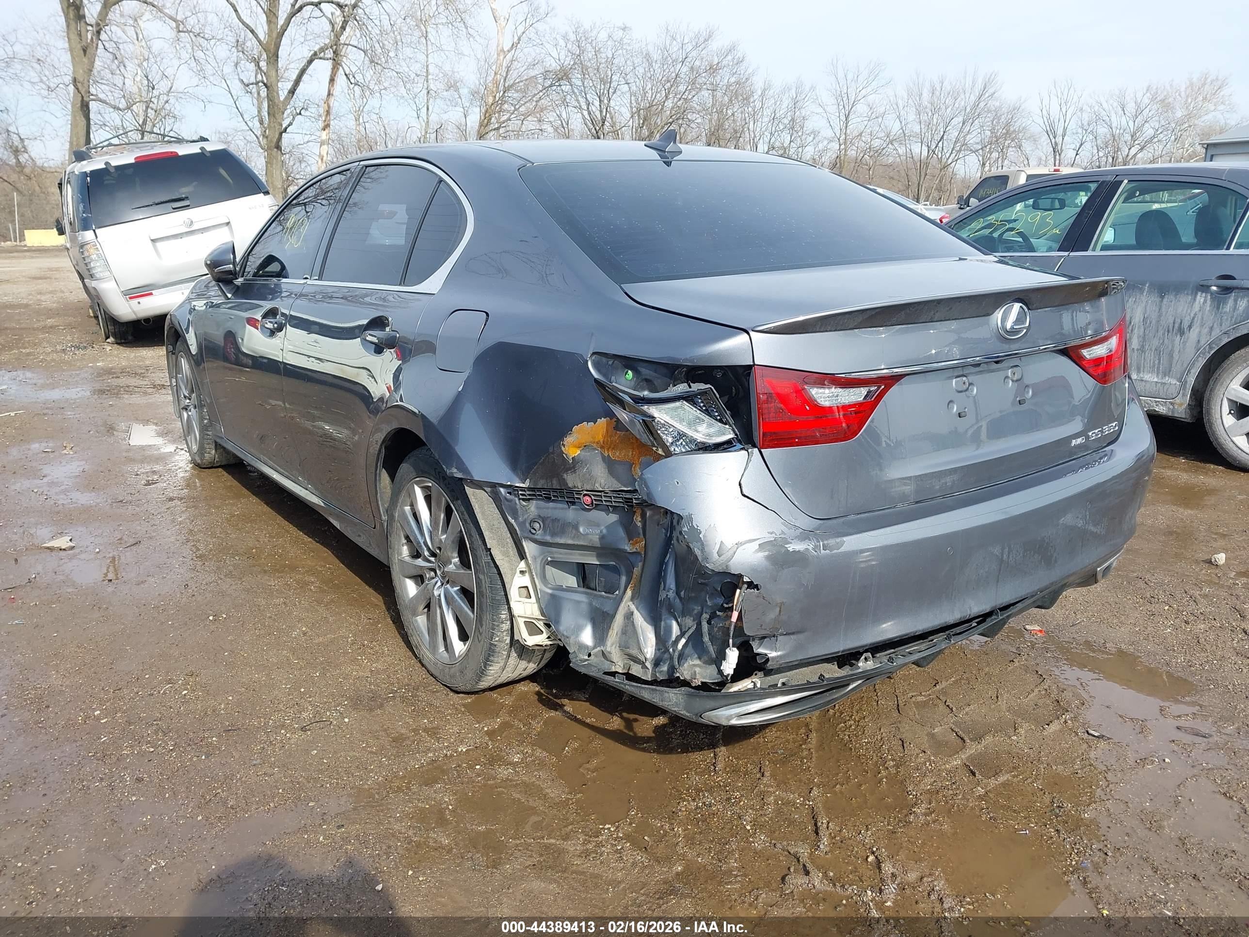 LEXUS GS image 3