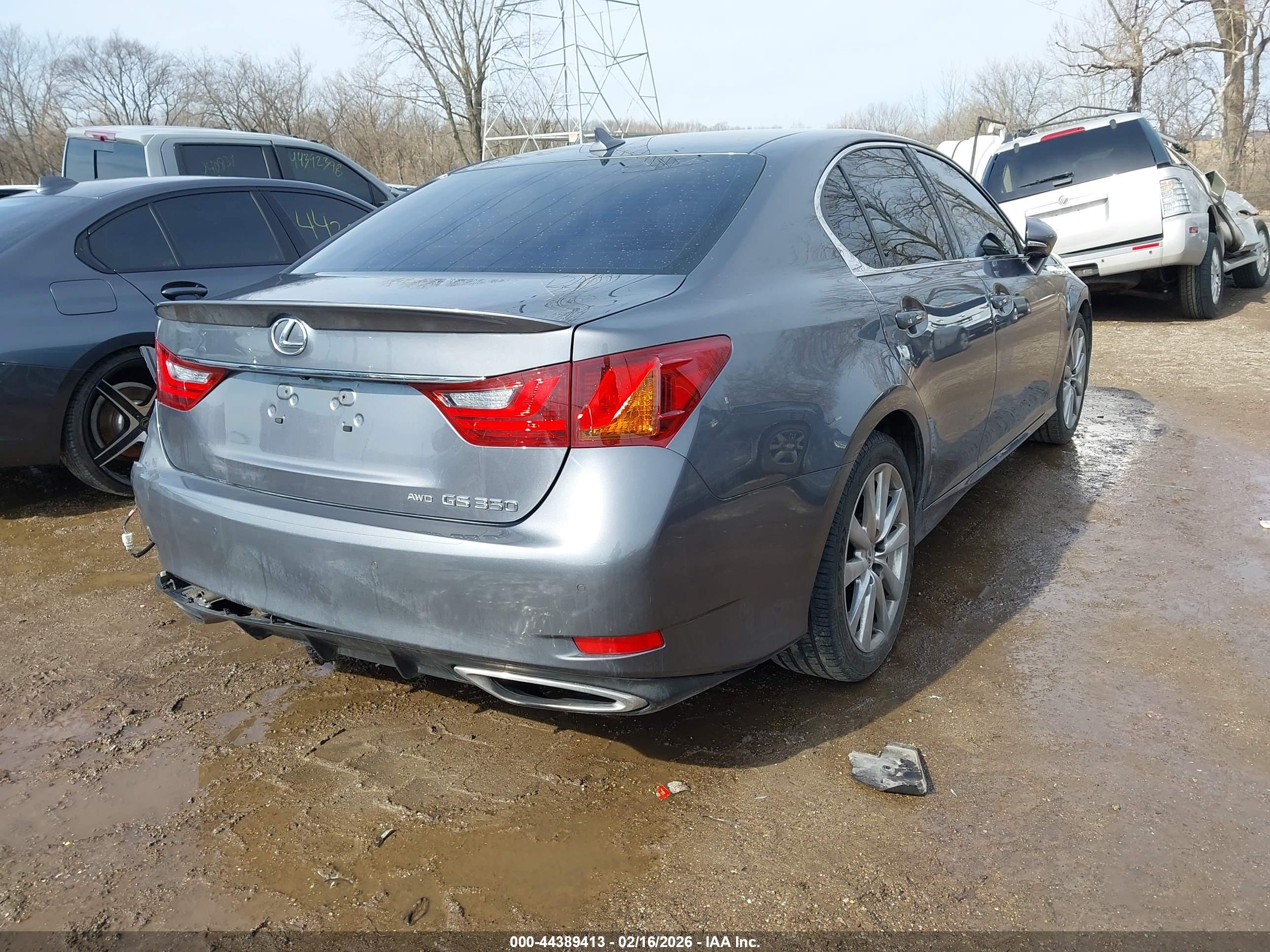LEXUS GS image 4