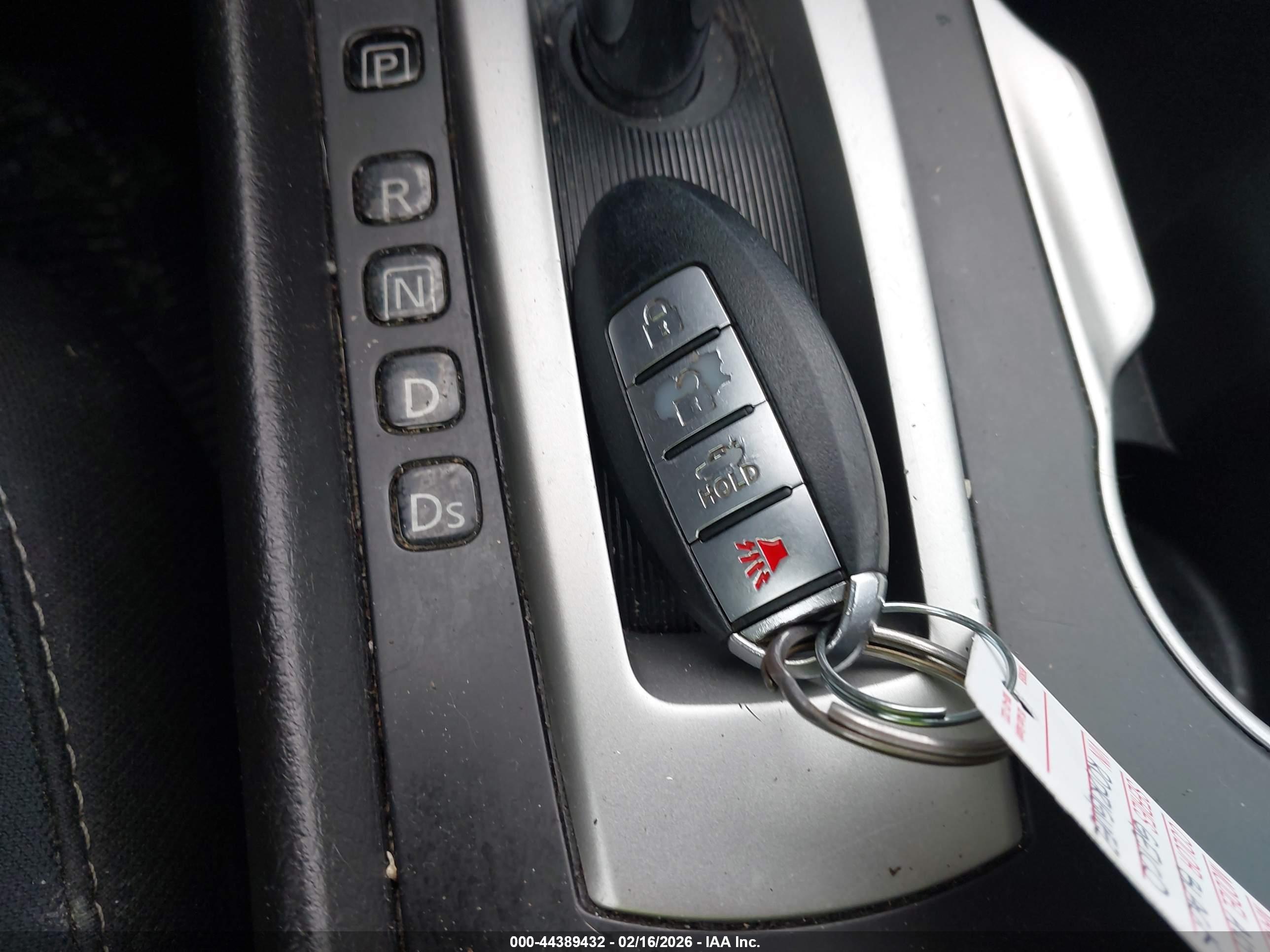 NISSAN ALTIMA image 11