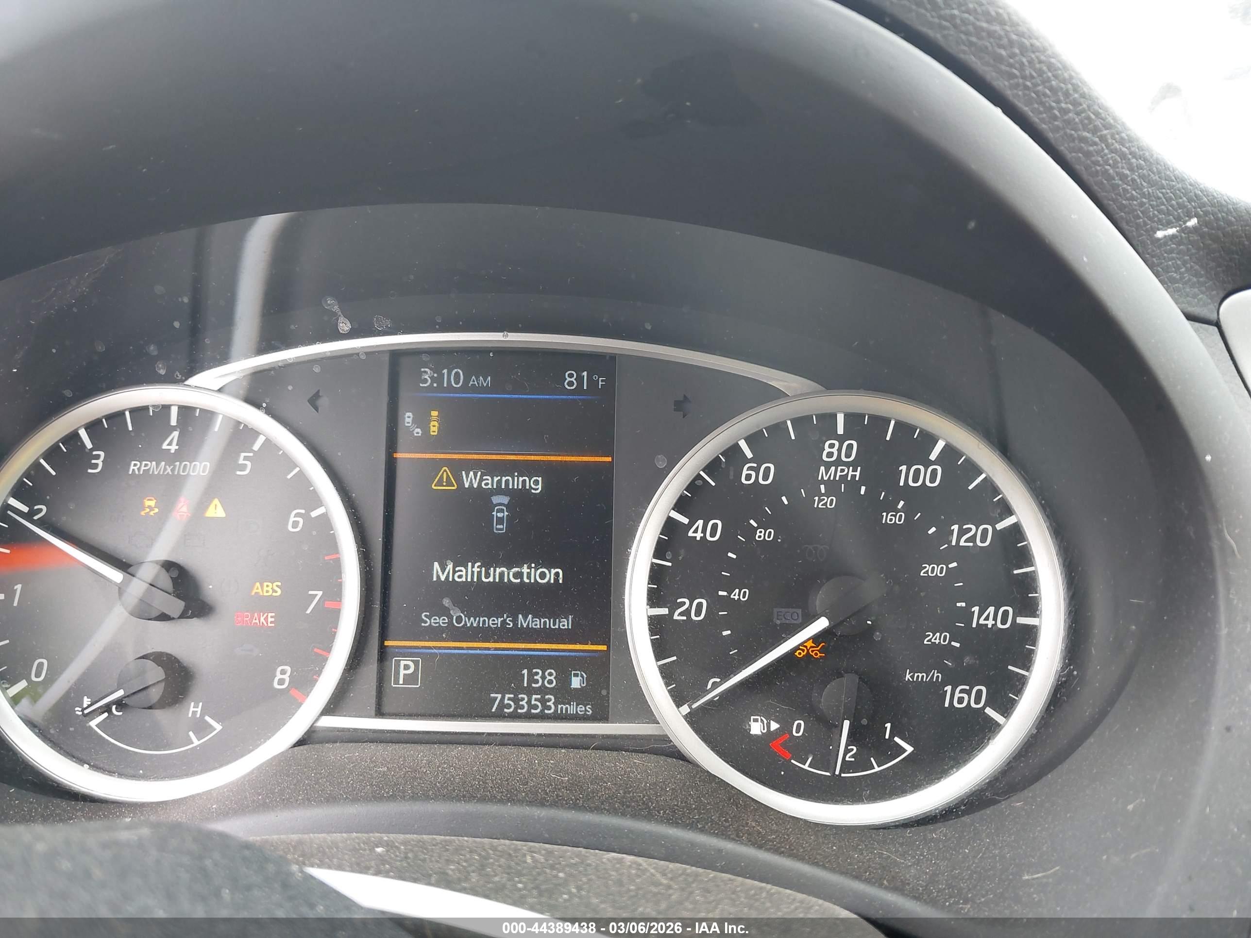NISSAN SENTRA image 7