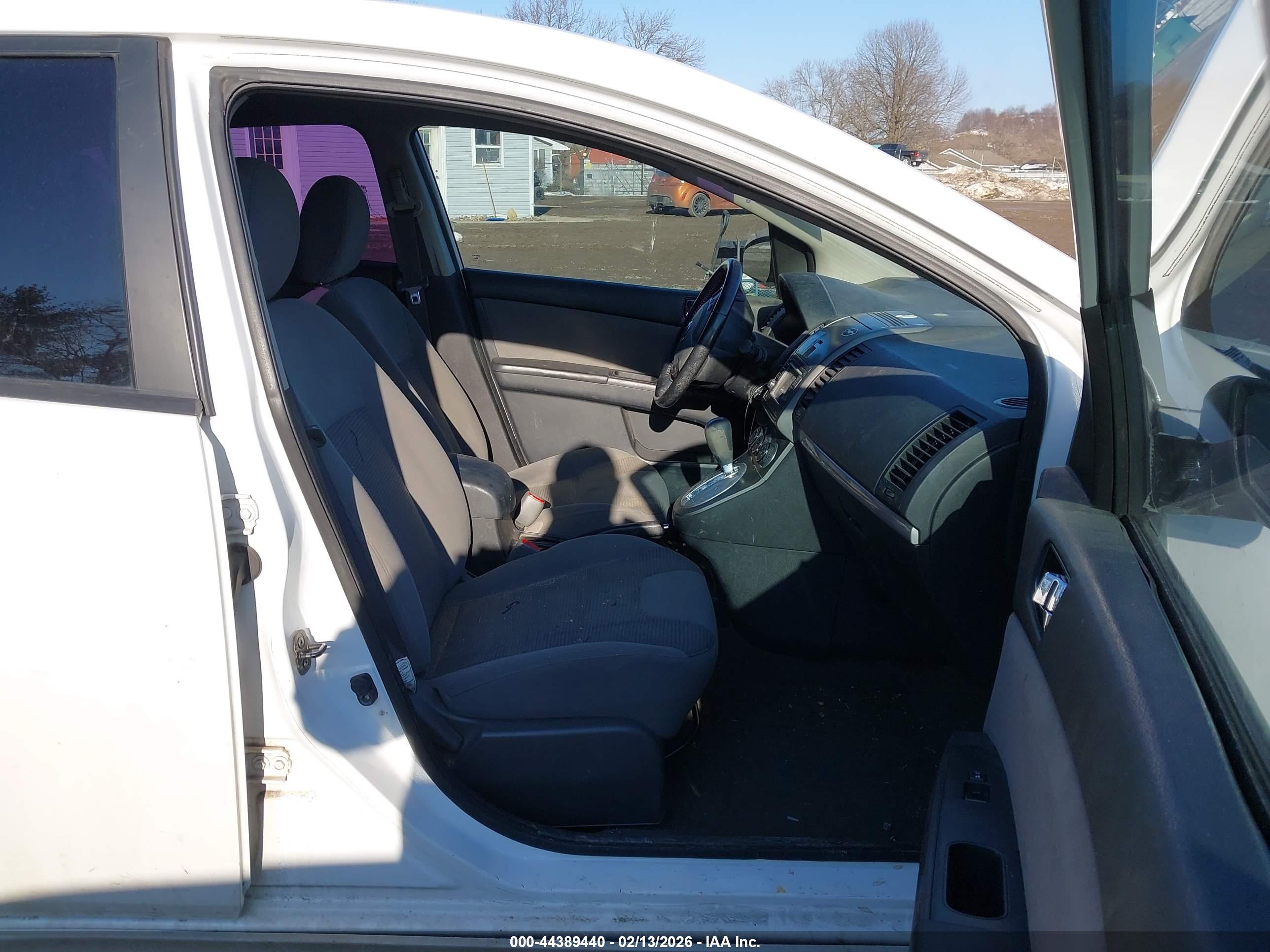 NISSAN SENTRA image 5