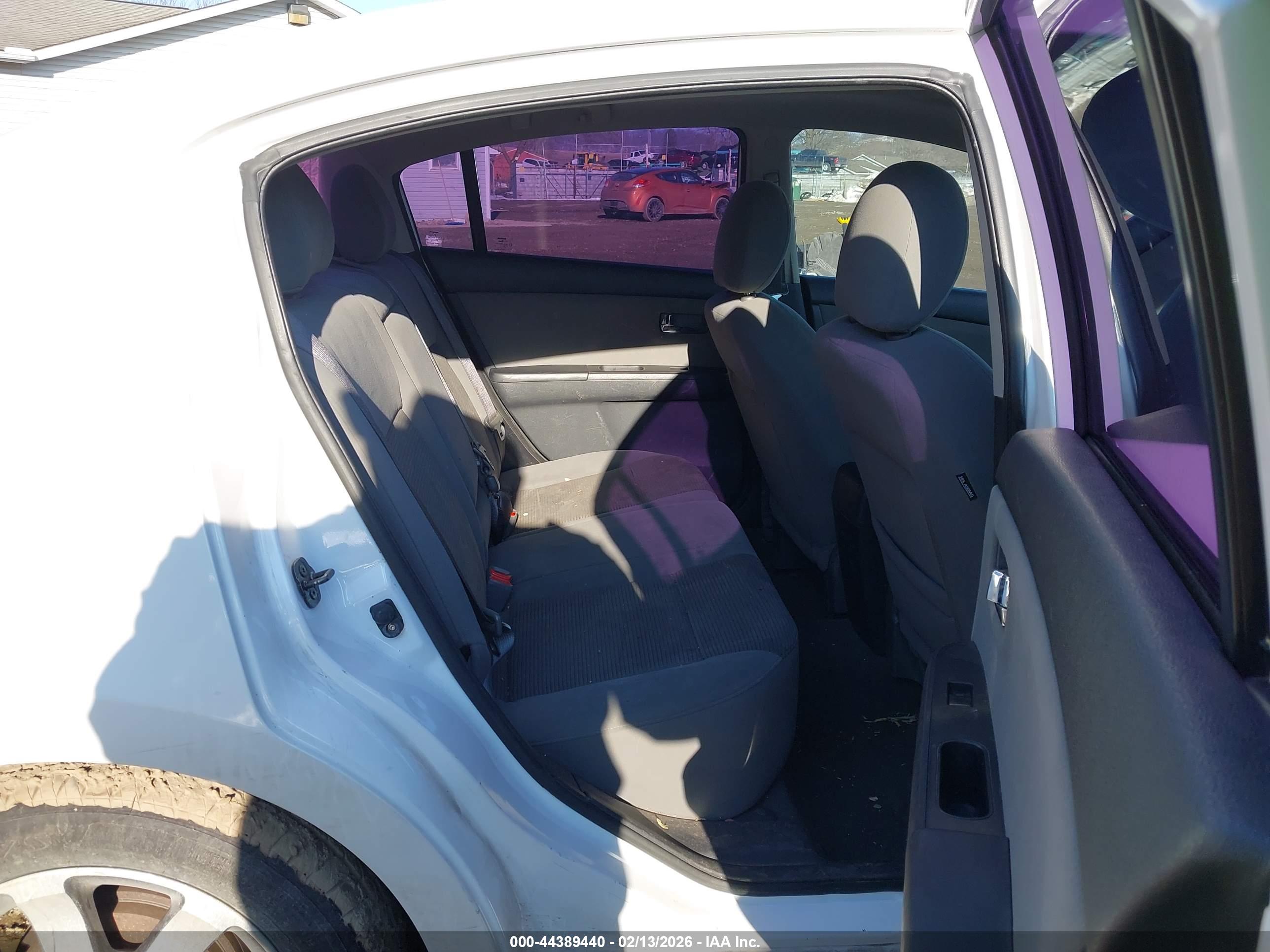 NISSAN SENTRA image 8