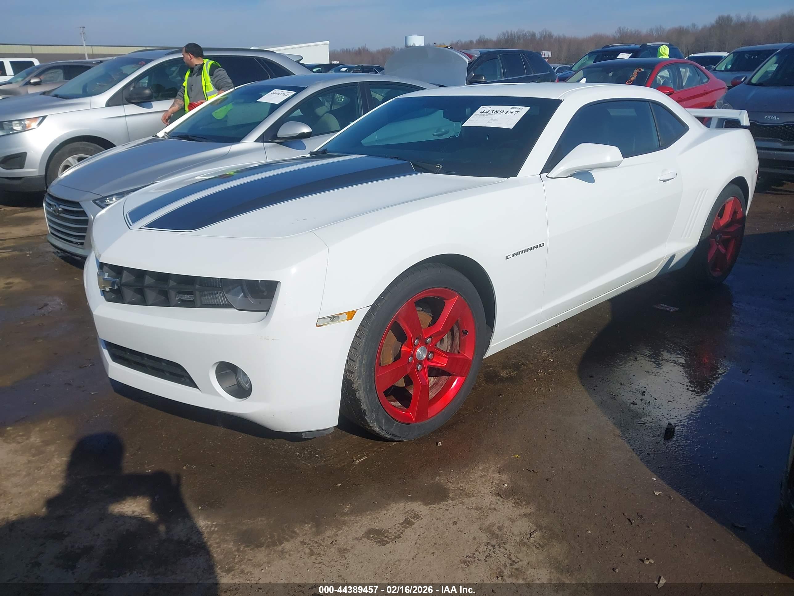 CHEVROLET CAMARO image 2