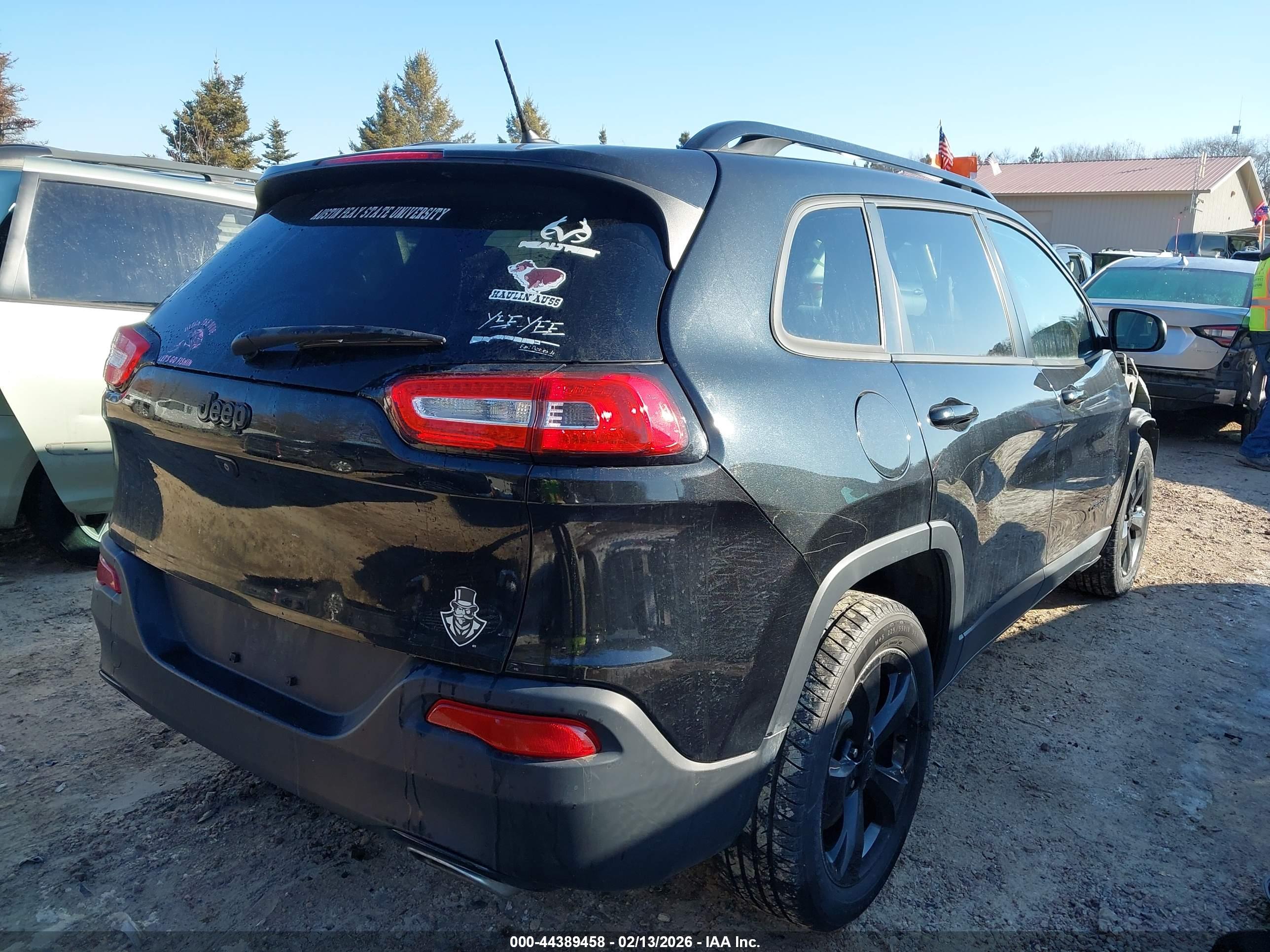 JEEP CHEROKEE image 4