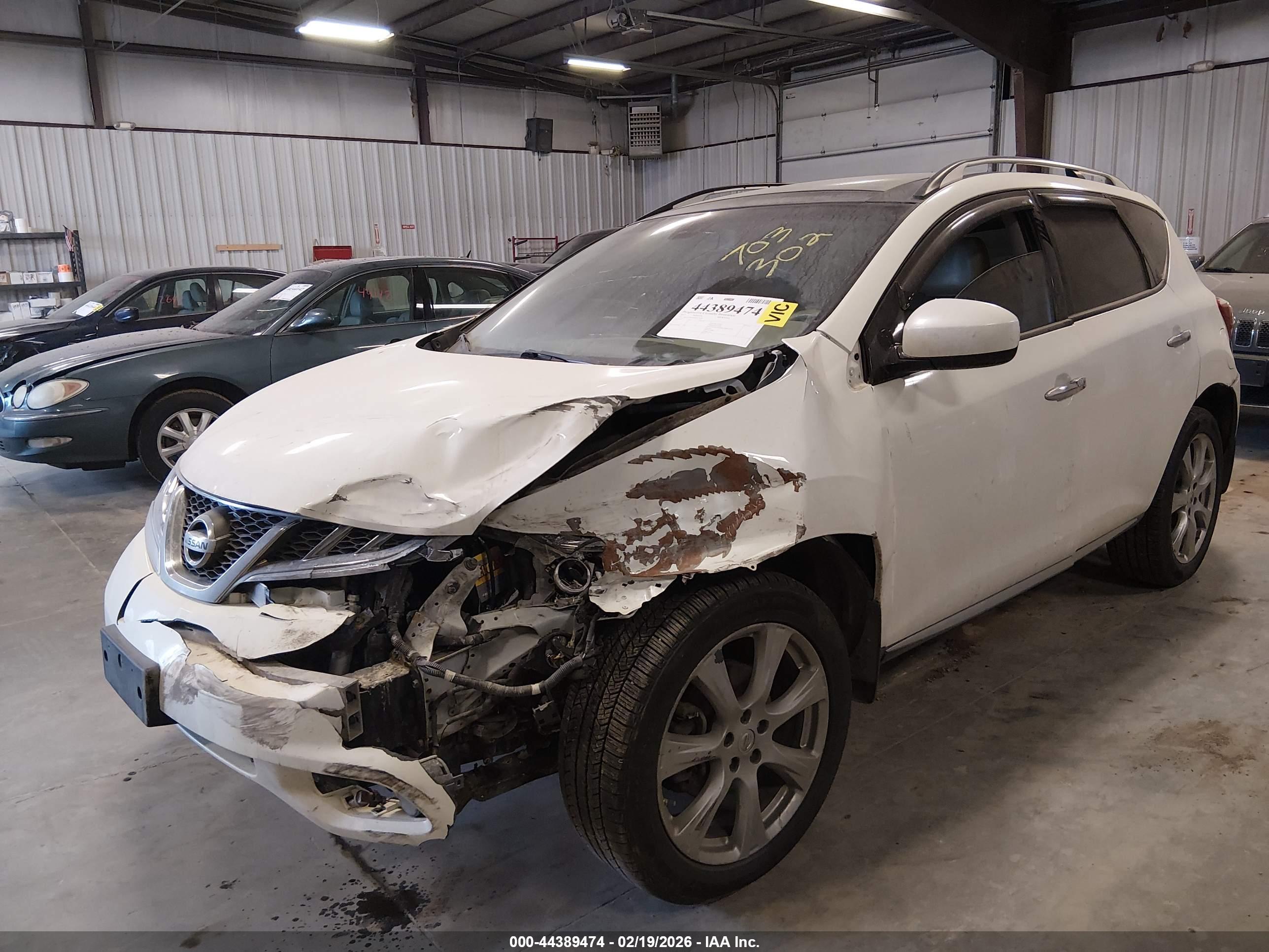 NISSAN MURANO image 2