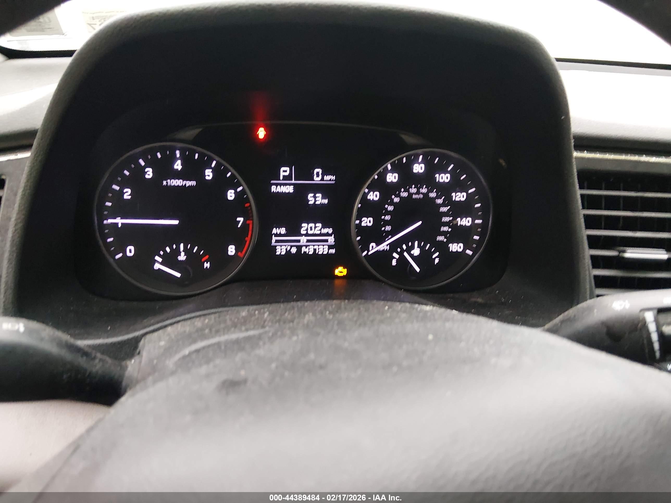 HYUNDAI ELANTRA image 7