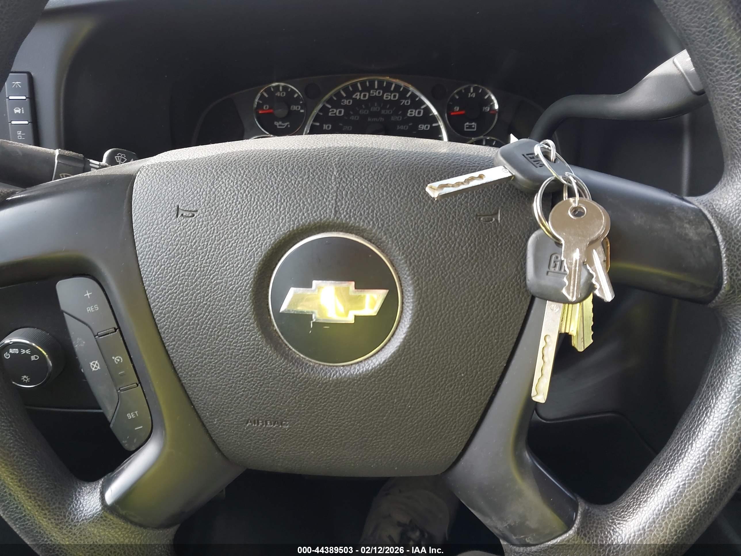CHEVROLET EXPRESS image 11