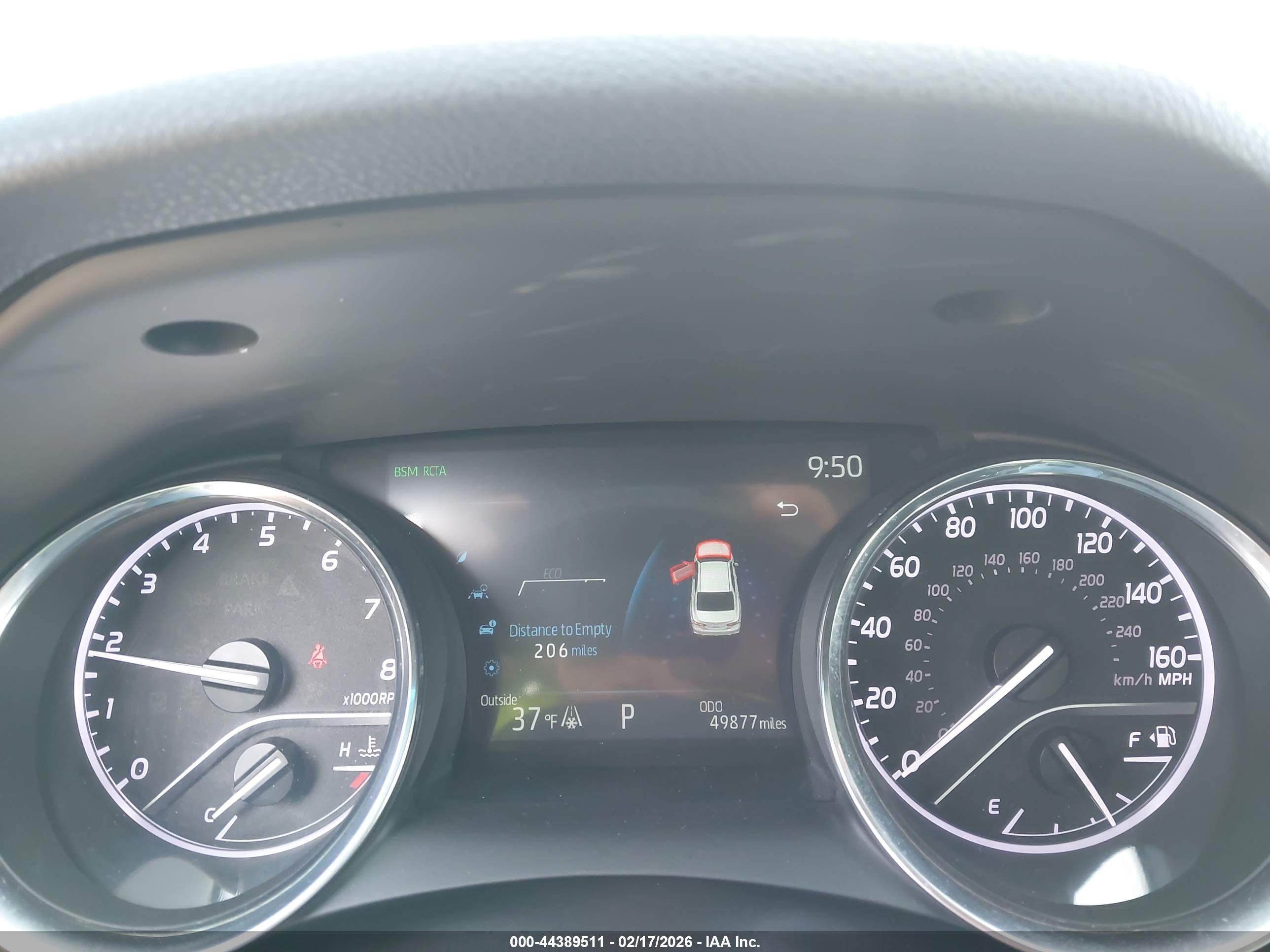 TOYOTA CAMRY image 7