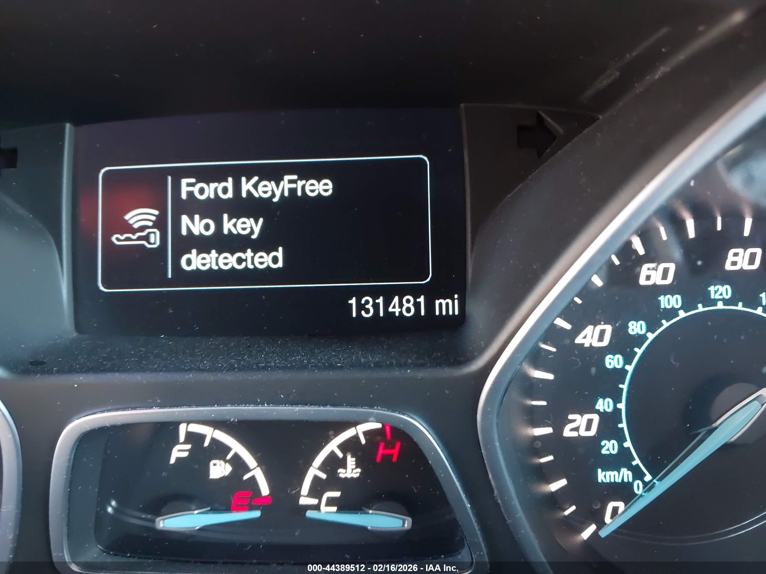 FORD ESCAPE image 7