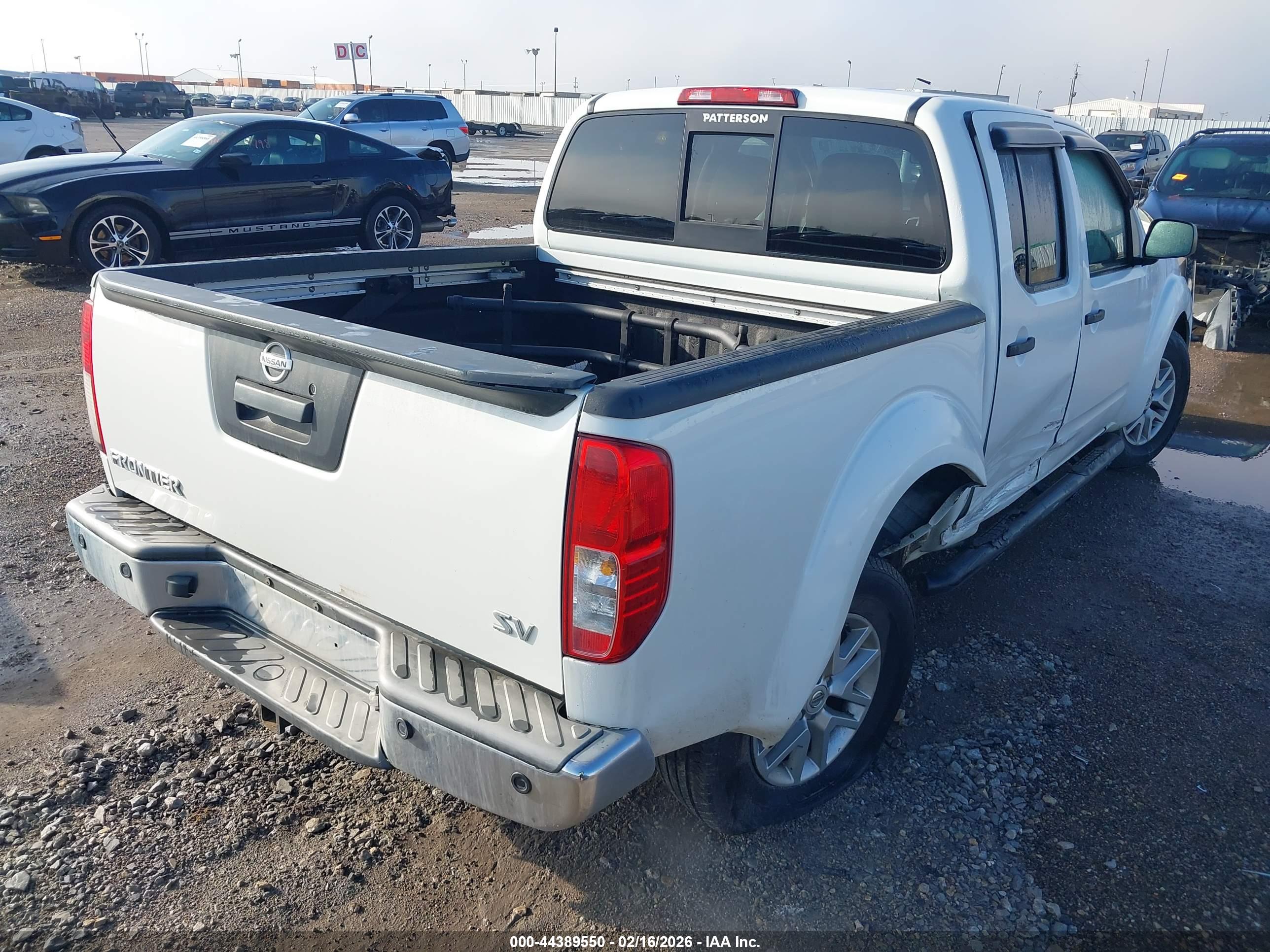NISSAN FRONTIER image 4