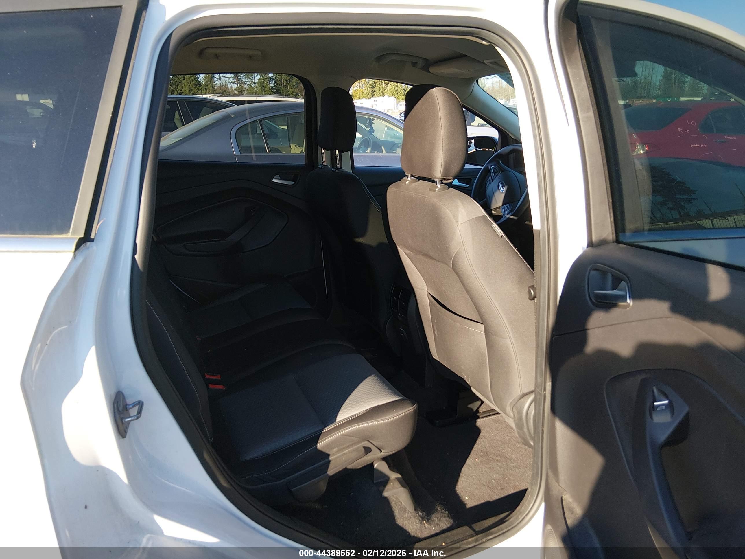 FORD ESCAPE image 8