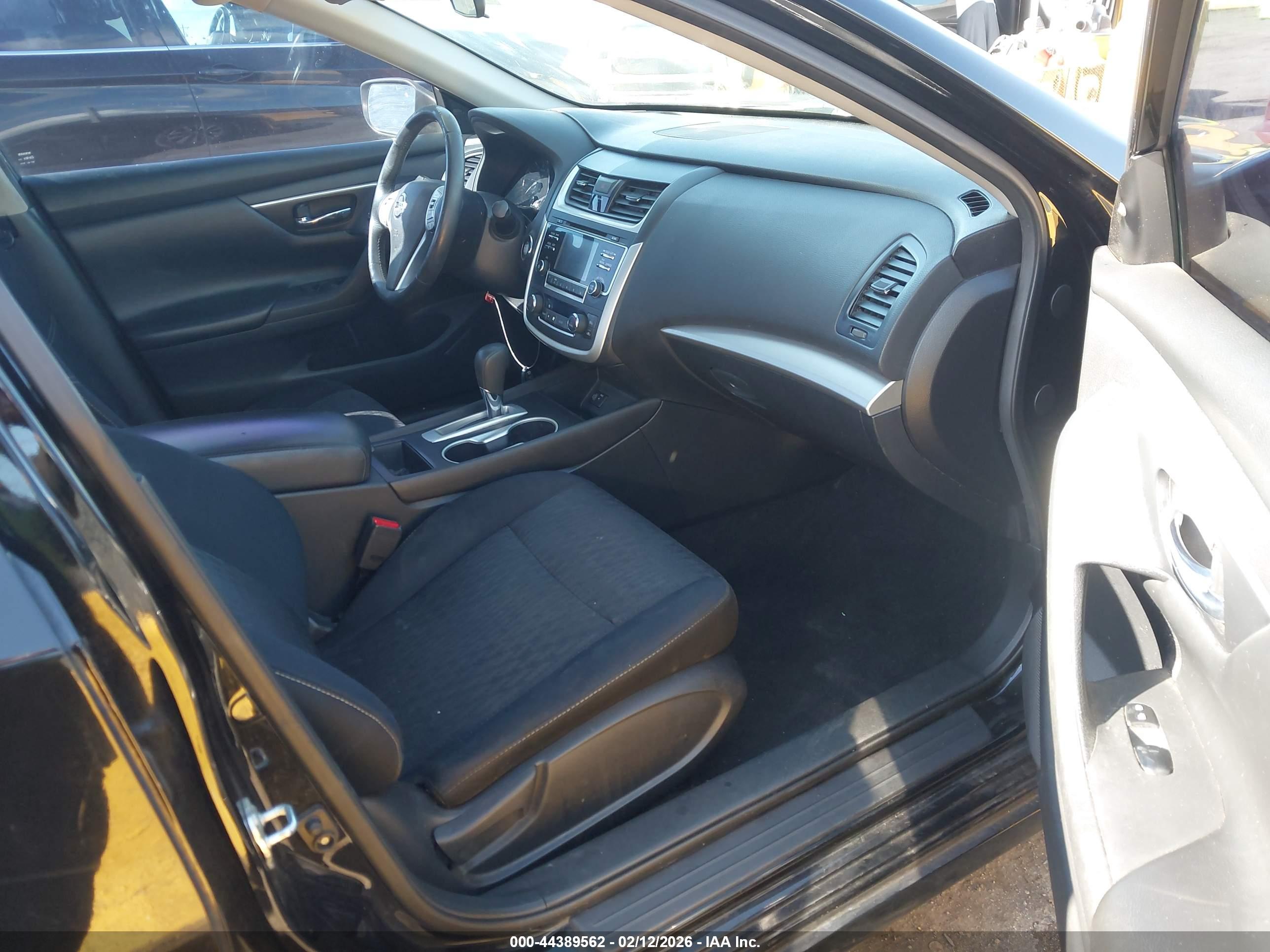 NISSAN ALTIMA image 5