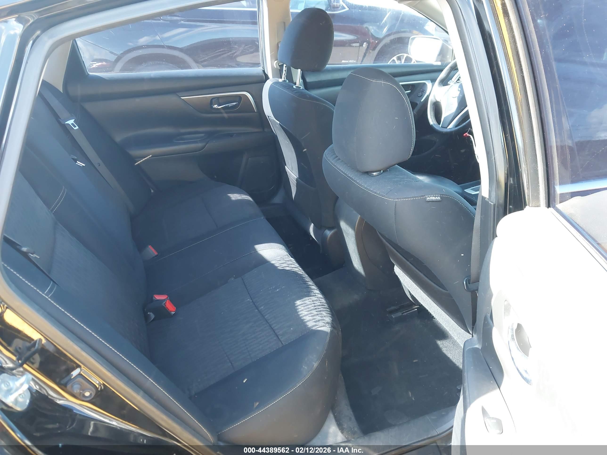 NISSAN ALTIMA image 8