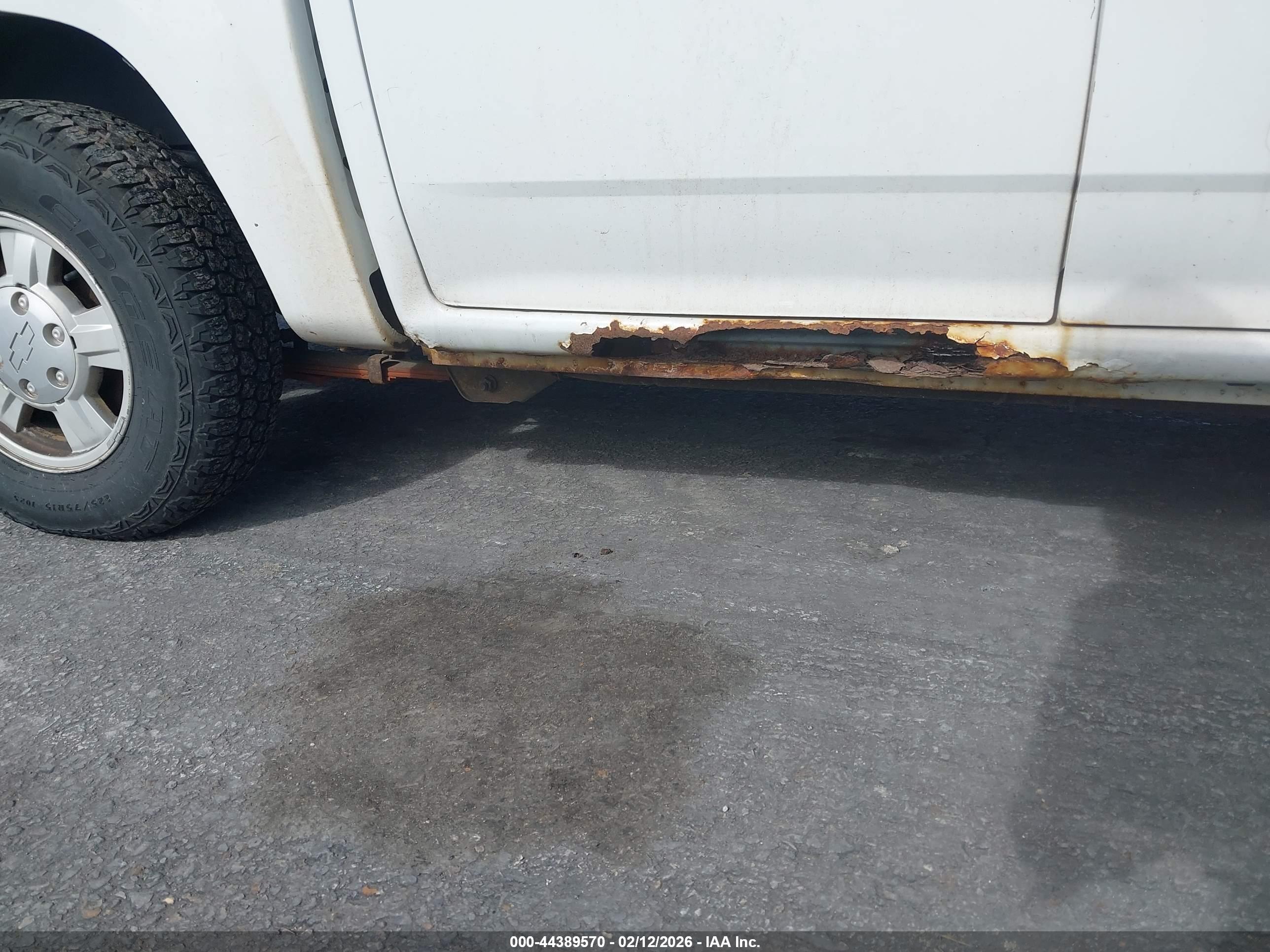 CHEVROLET COLORADO image 6